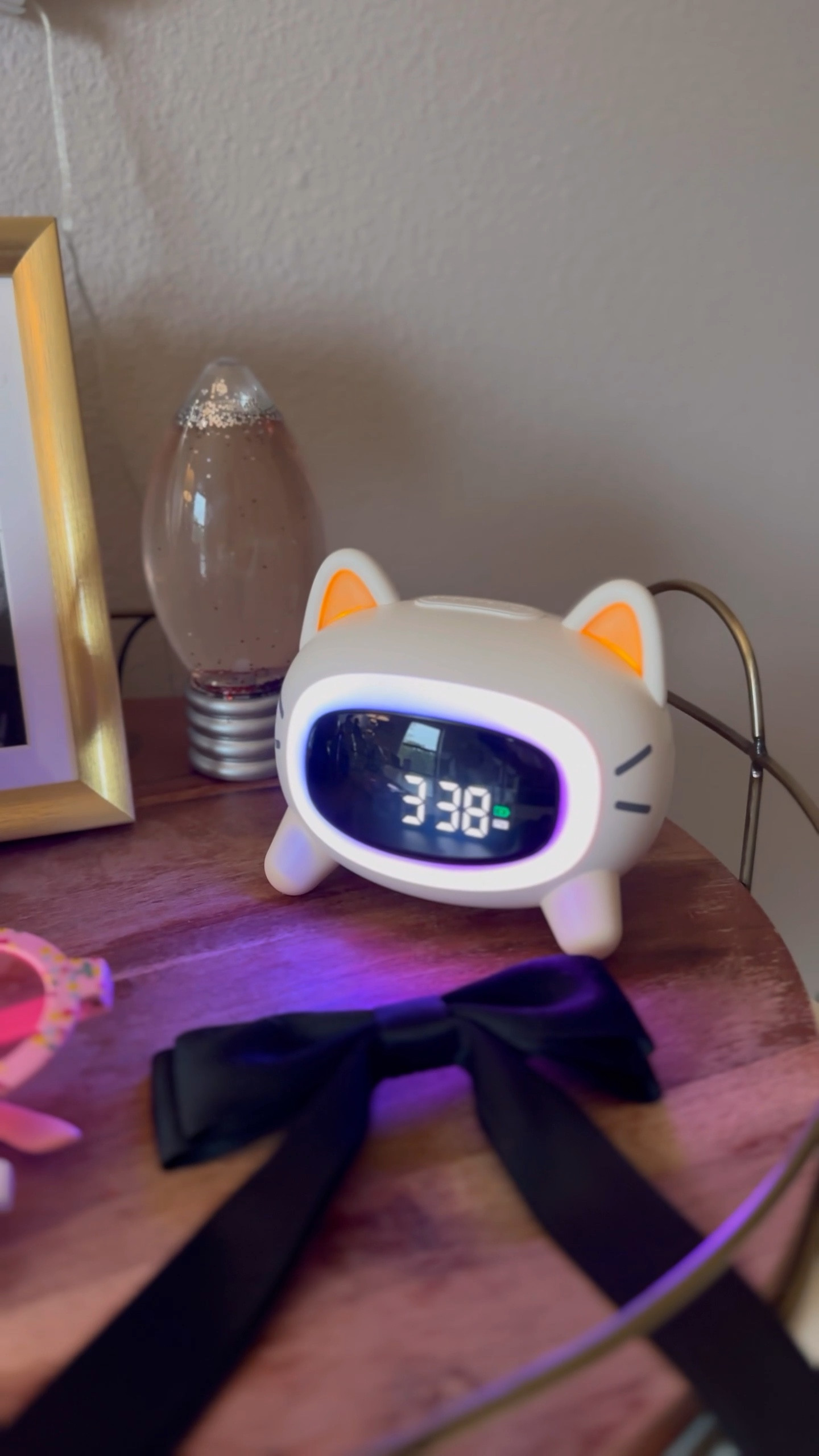 BE ON TIME FOR SCHOOL everyday with this kids alarm clock ⏰ 

love the cute little lights on the ears with several different color options around the digital clock. There’s a ton of options for alarm sounds and 2 separate alarms to program 🤍

#amazonproductsyouneed #amazonmusthaves

#LTKkids #LTKhome #LTKVideo