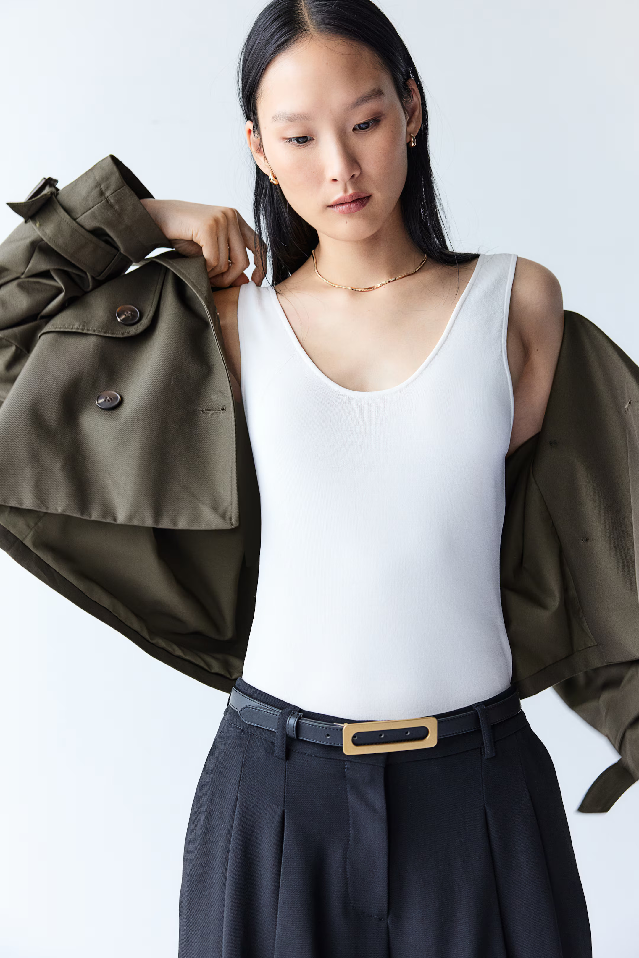 Trench-look jacket - Long sleeve - Short - Dark khaki green - Ladies | H&M GB | H&M (UK, MY, IN, SG, PH, TW, HK)