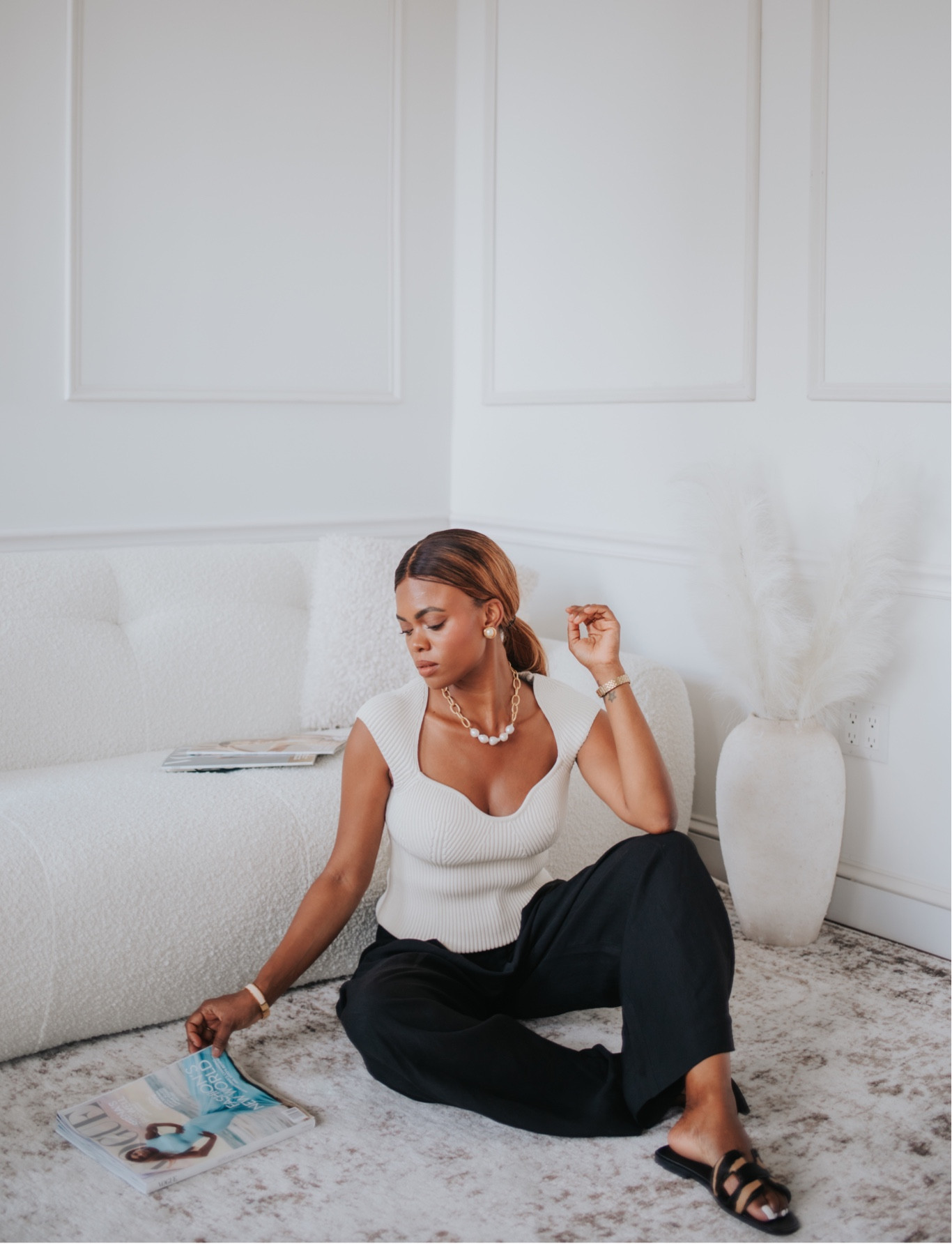 The best Khaite dupes you need for Fall

On the blog : https://www.dadouchic.com/search?q=Khaite&m=1



#LTKworkwear #LTKSeasonal #LTKstyletip