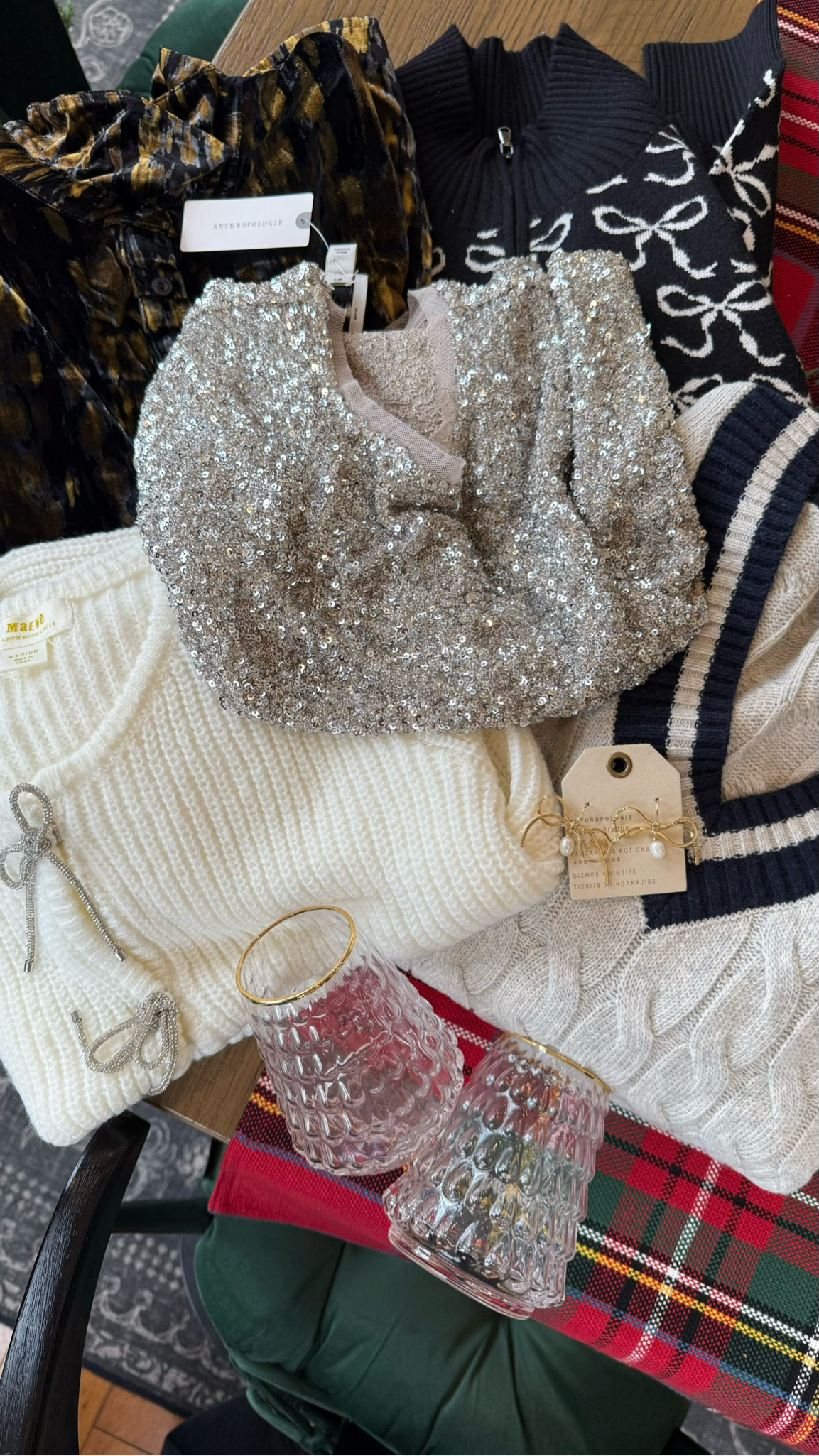 My recent anthro order!! 30% off sitewide with my code: SAMANTHA30 11/21-11/24! Linked a few more of my favorites below🫶

Anthro, Anthropologie, sale, sale alert, gift ideas, fall fashion, thanksgiving outfit ideas, holiday fashion, holiday outfit ideas, gift guide, gift ideas, for her, gift ideas for her, on sale, glassware, Christmas glass, Samantha Bauchmann

#LTKSaleAlert #LTKSeasonal #LTKHoliday