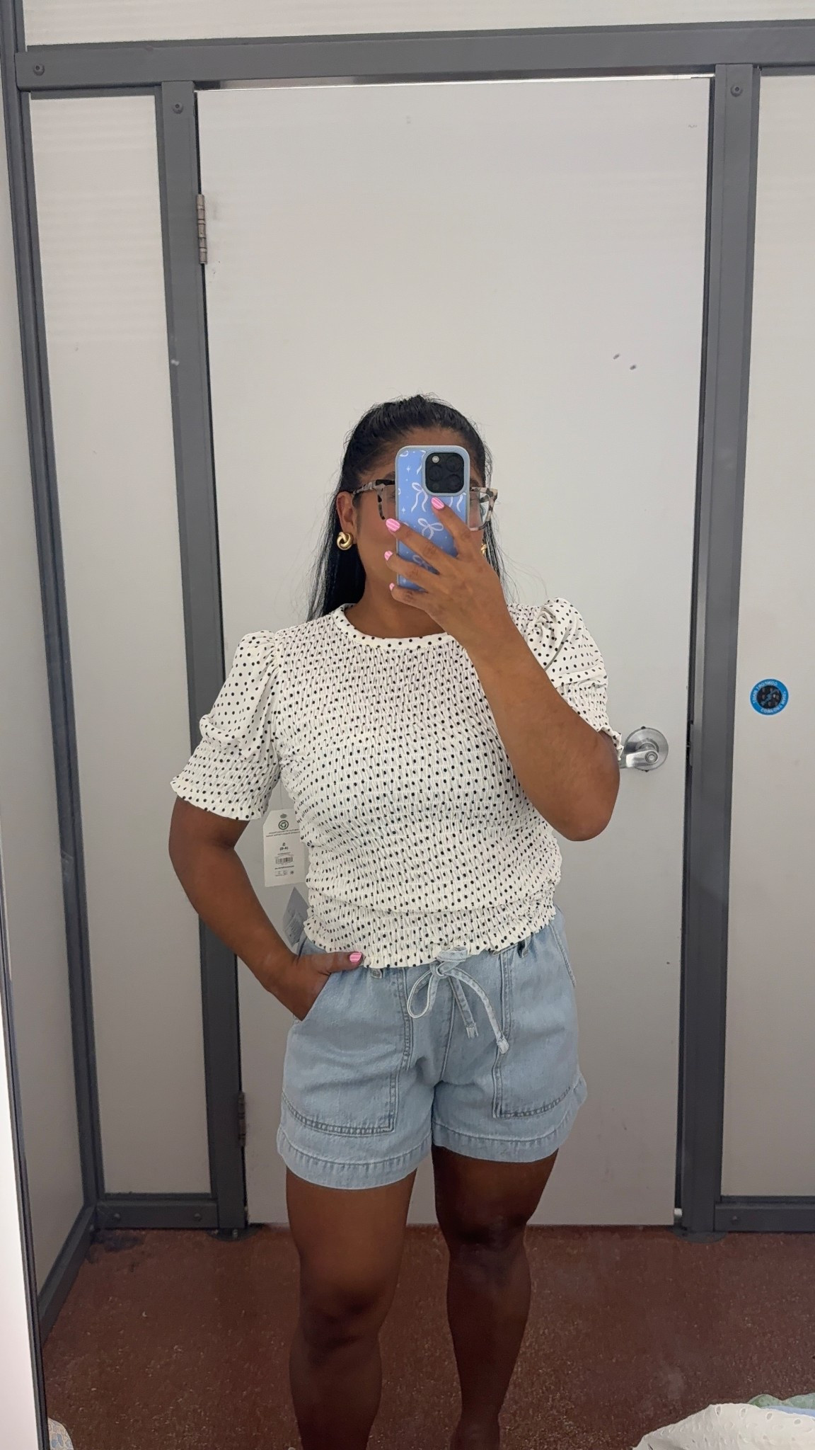 Walmart try on! These
Shorts are the perfect mom short! Wearing an xs

#LTKPetite #LTKootd