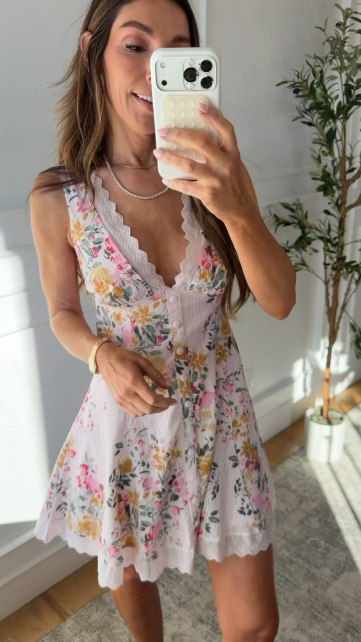 TrendingNow #NewArrivals #CurrentTrends
#SpringOutfits #SummerStyle 
#MomStyle 
 

#LTKmomlife #LTKSeasonal #LTKootd