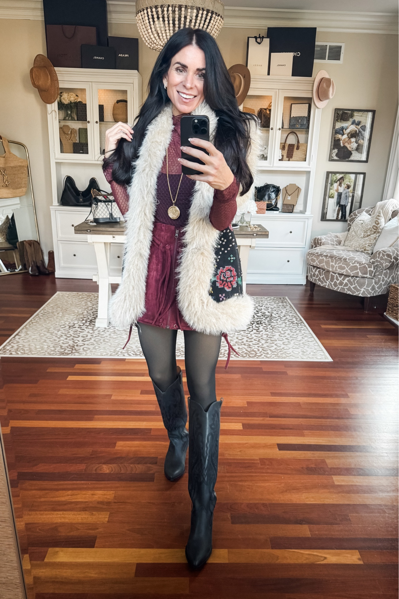 https://liketk.it/4ZGfm

#LTKGiftGuide #LTKSaleAlert #LTKStyleTip