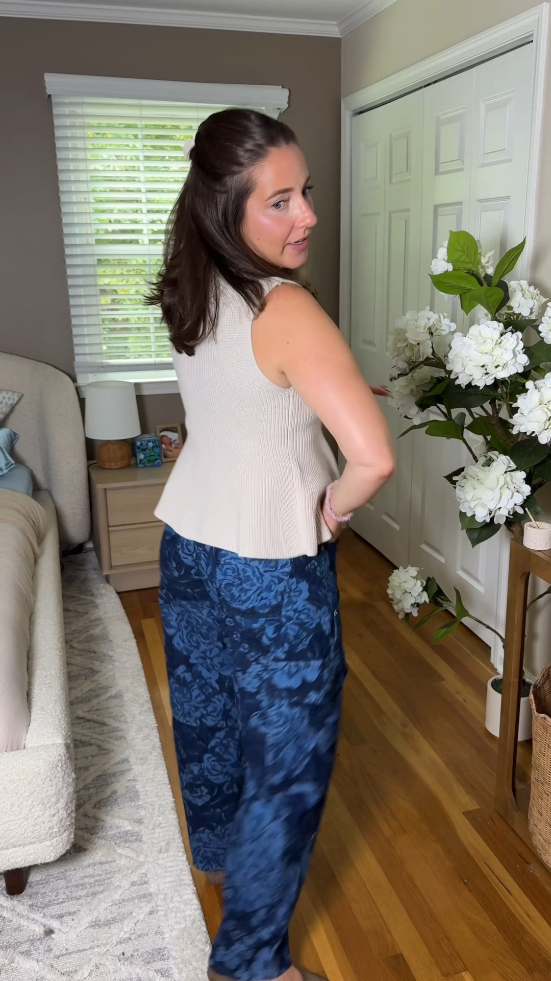 #walmartpartner I am obsessing over all of the new arrivals from @Walmart !!! These jeans are SO stunning snd so comfy too! 
#walmartstyle @walmartstyle

Size 6 in jeans
Size small in top

#LTKootd #LTKmomlife