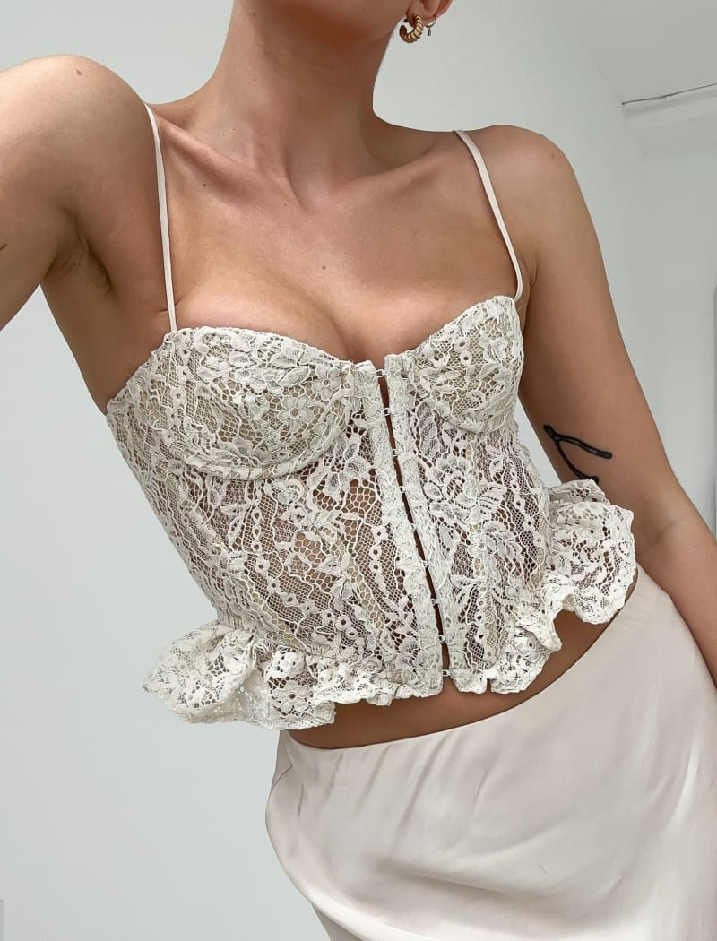 Cabaret Corset | Rumored