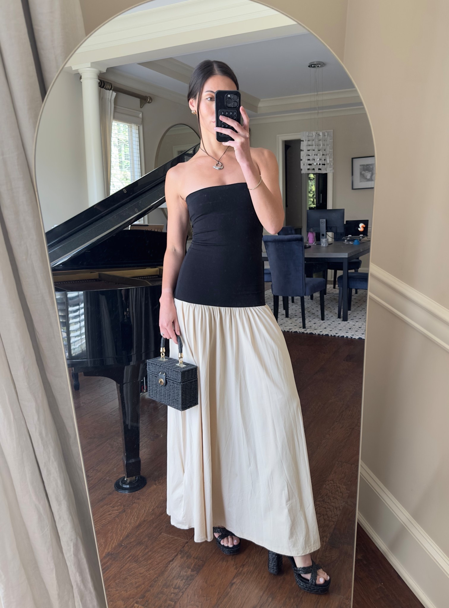 drop waist, spring dress

Dress of my dreams! So versatile and easy to wear. Another winner from By Malene Birger.

#LTKStyleTip #LTKSeasonal #LTKShoeCrush