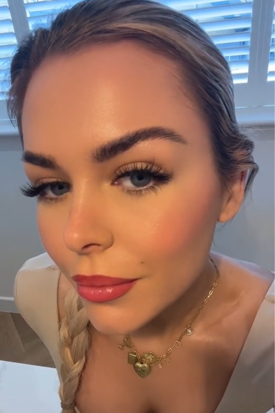 Opretty Micro Brow Pen, Liner in Hotline, Makeup, dewy makeup, everyday makeup, gloss lip, 

#LTKxSephora #LTKFestival #LTKbeauty