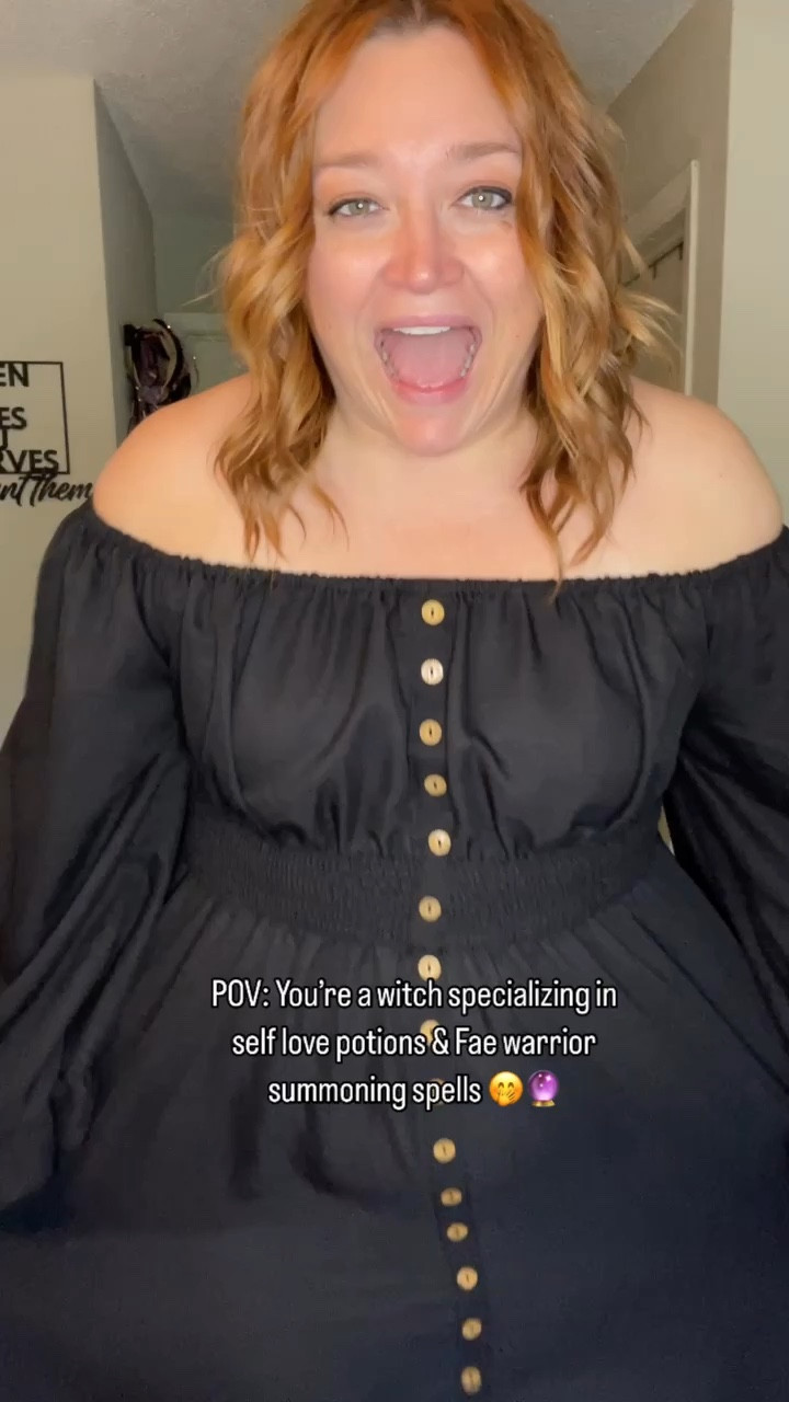 Rhysand anyone?! 📚🔮🤭 #ACOTAR

Code tarajaneQ4 to save at SHEIN

#LTKStyleTip #LTKPlusSize #LTKMidsize