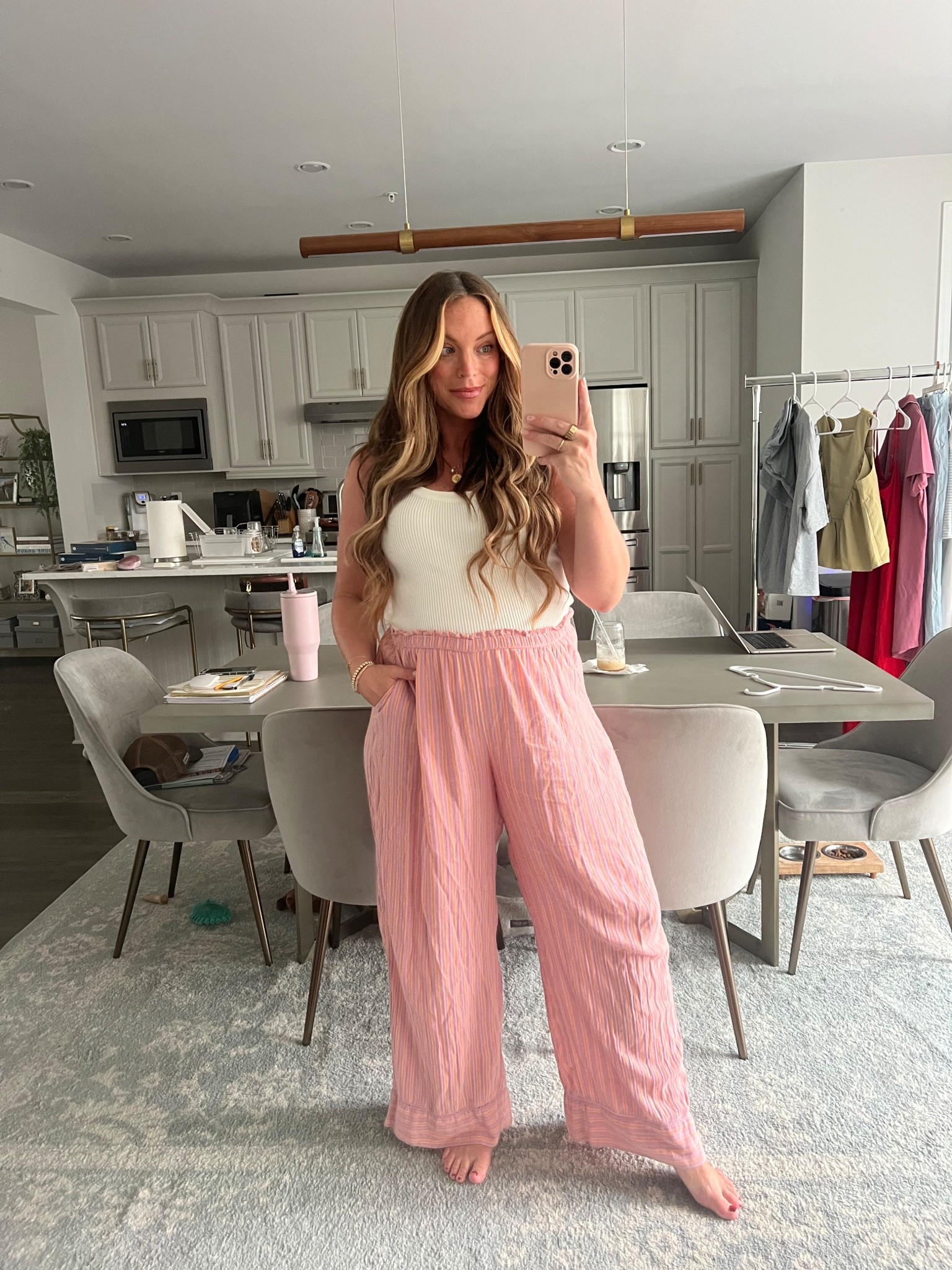 Comfy outfit ✨✨

#LTKBump #LTKSeasonal #LTKMidsize