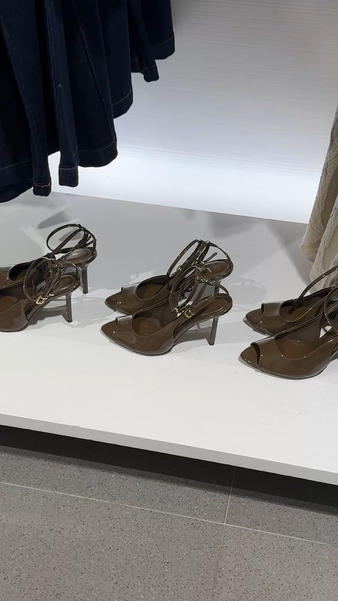 How cute are these patent leather green heels from Zara?!

#LTKShoeCrush #LTKStyleTip #LTKFindsUnder100