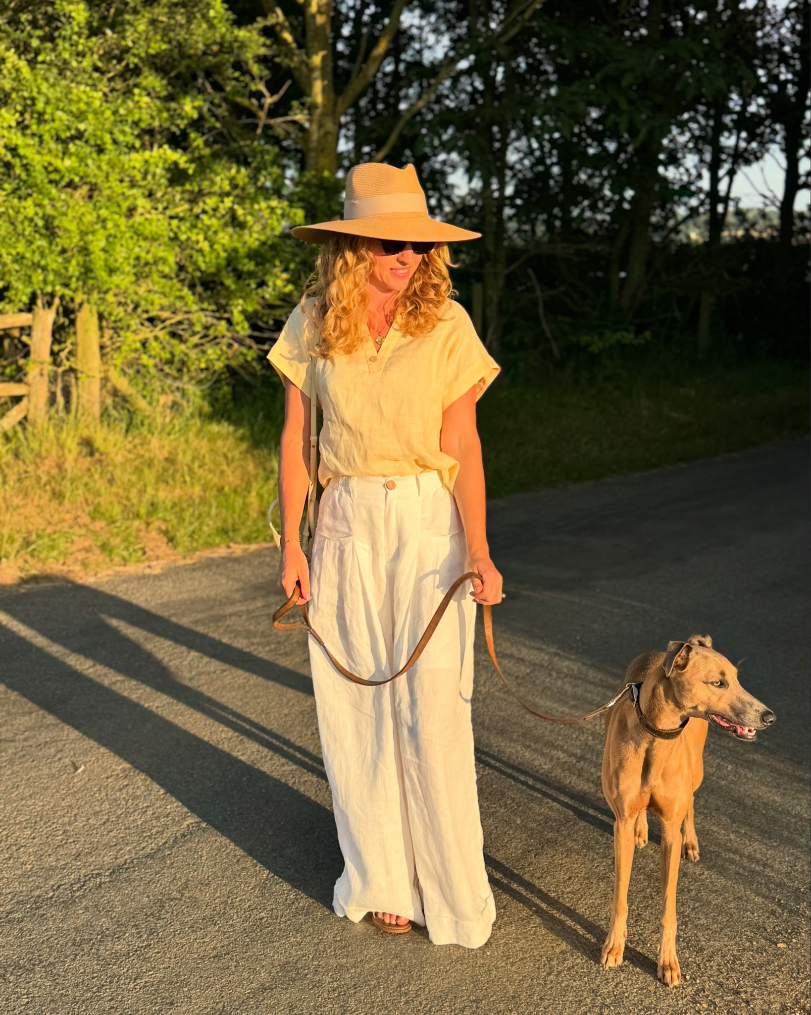 Wafting my way through summer in linen. Honestly, we’re being well and truly spoilt with these long, bang evenings and I’m soaking up every sunset walk I can.

Trousers and top @linticoshop 

For 15% off, use code LINTICOSFS

#linticoshop #linenlove #sunsetwalks #summeroutfitinspo

There’s just something about a summery butter yellow ✨

Built in shorts so no see through mishaps! Wooden button detailing and pleating above the pockets 👌🏼

Turn up sleeves 💛

Wooden buttons on the top

What a glorious walk! ✨