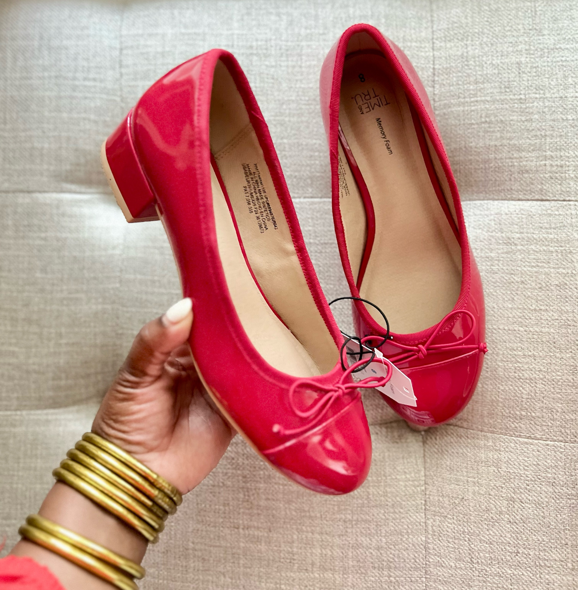 Red shoes 

#LTKFindsUnder50 #LTKShoeCrush #LTKStyleTip