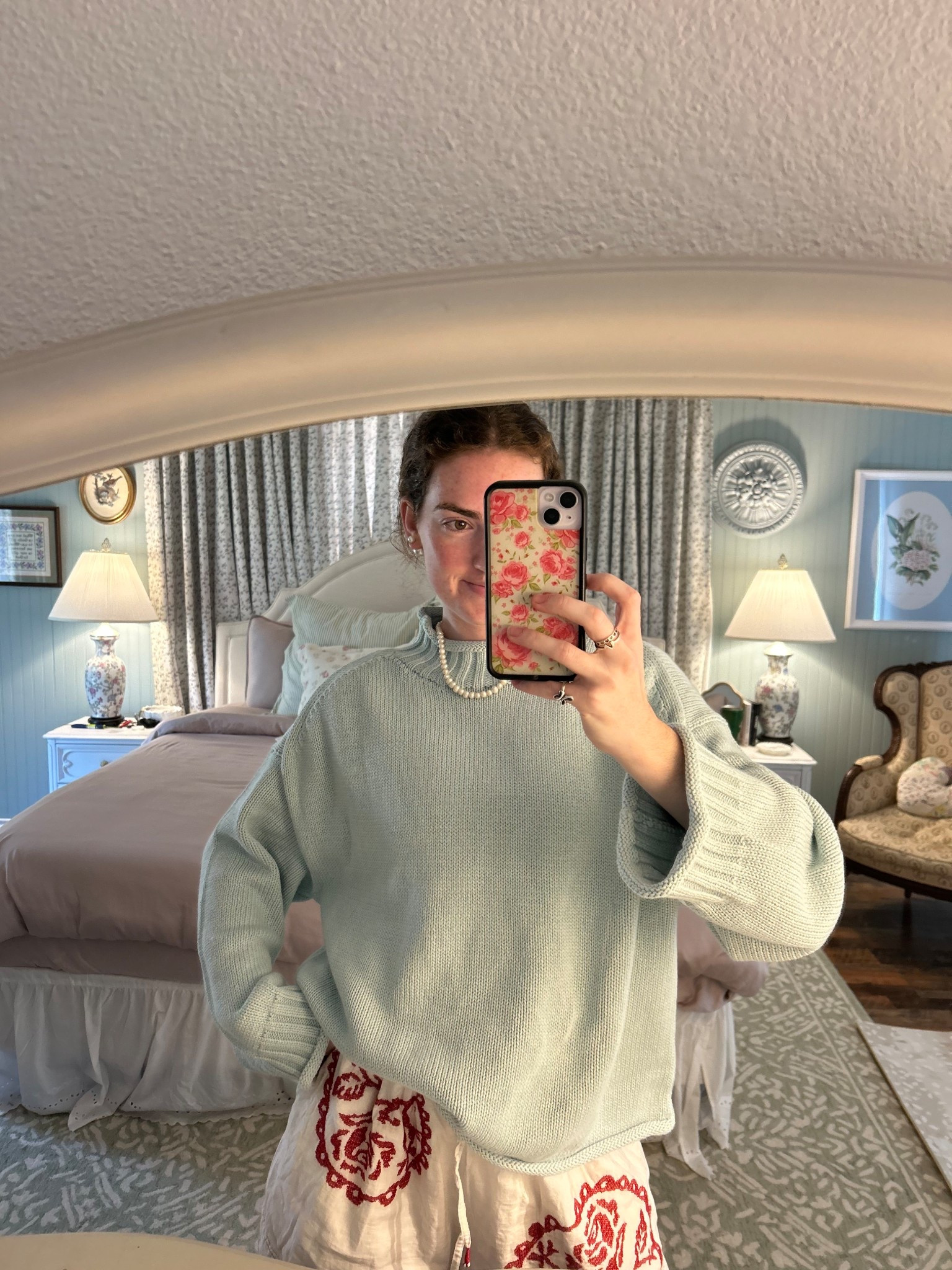 best sweater for winter szn

#LTKSeasonal #LTKStyleTip #LTKHoliday