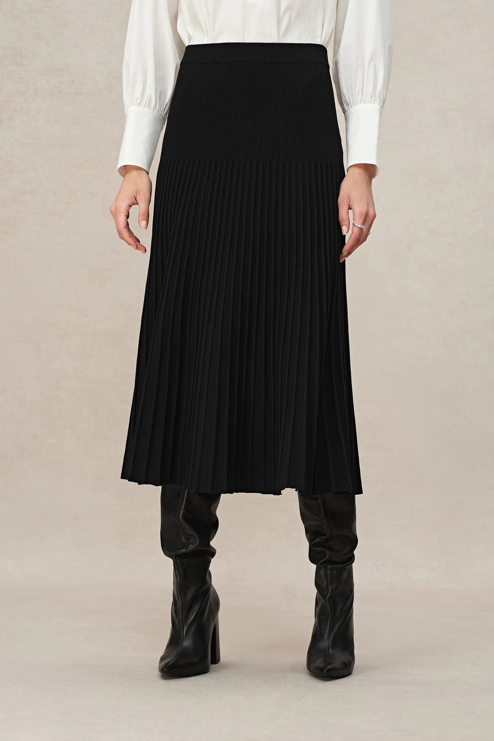 Grace Pleated Skirt in Anti-Pilling Tencel Blend Knit | Fabrique