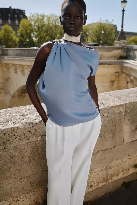 SATIN TOP WITH HARDWARE | Zara UK