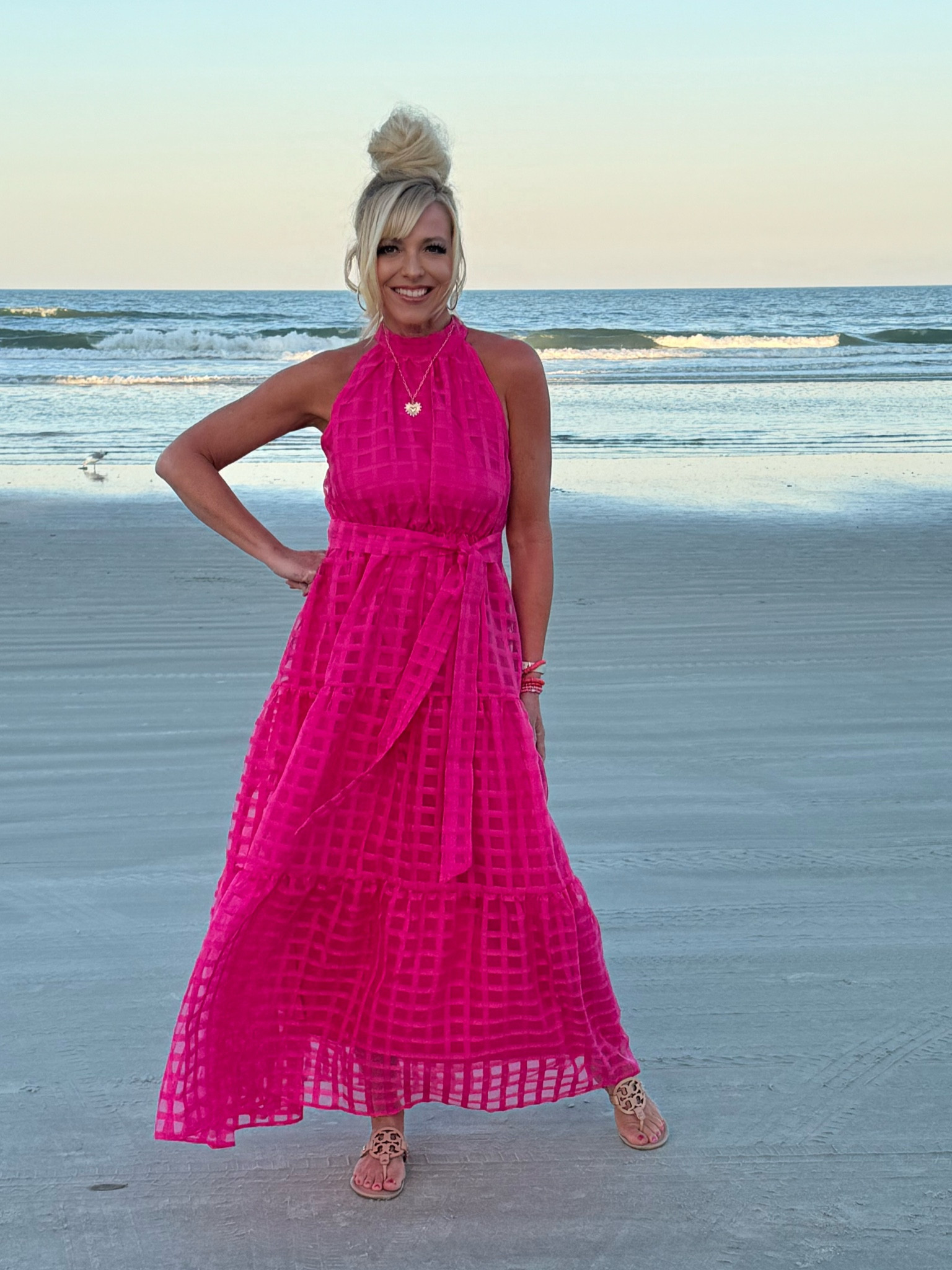 It’s still Summer and you need this affordable dress! 

#LTKStyleTip #LTKSaleAlert #LTKFindsUnder50