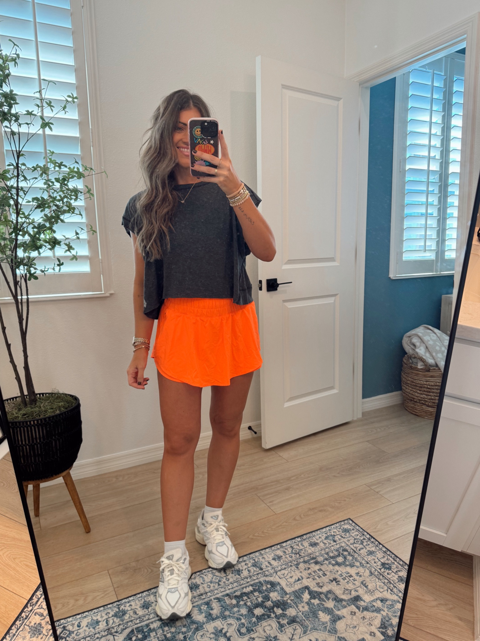 Legoland mom fit of the day!! 🧡🎢
Size M skort (I’ve had this a while! LOVE!!!) / size XS in my fave tee!! 