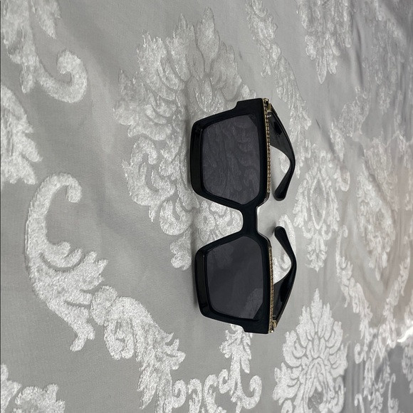 Louis Vuitton Black and Gold Square Sunglasses | Poshmark