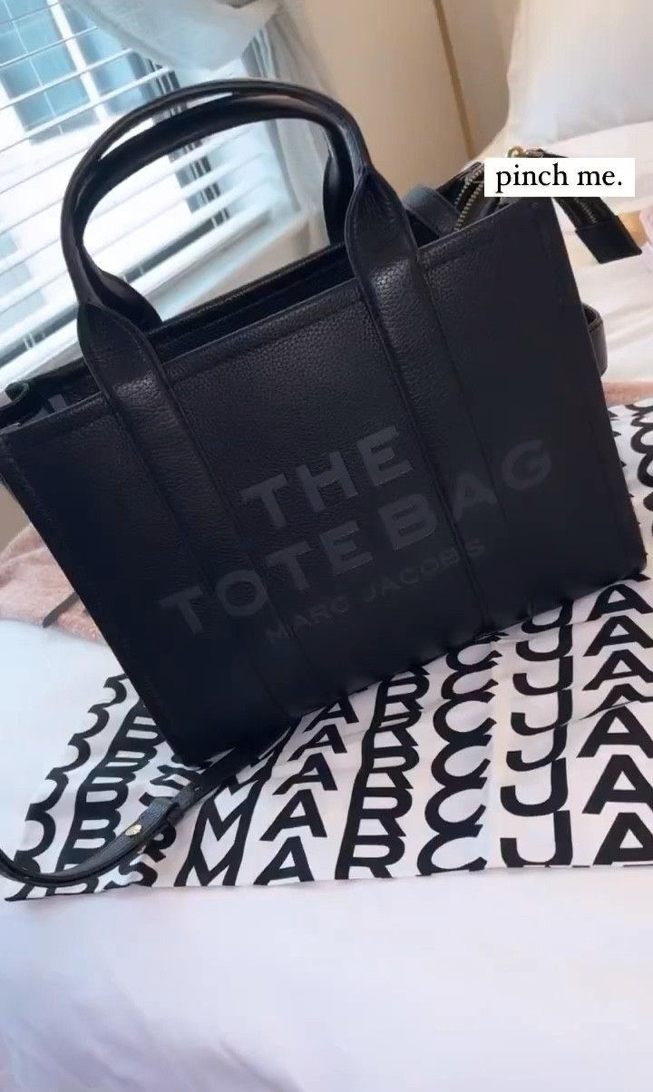 Marc Jacobs The Medium Tote Bag curated on LTK