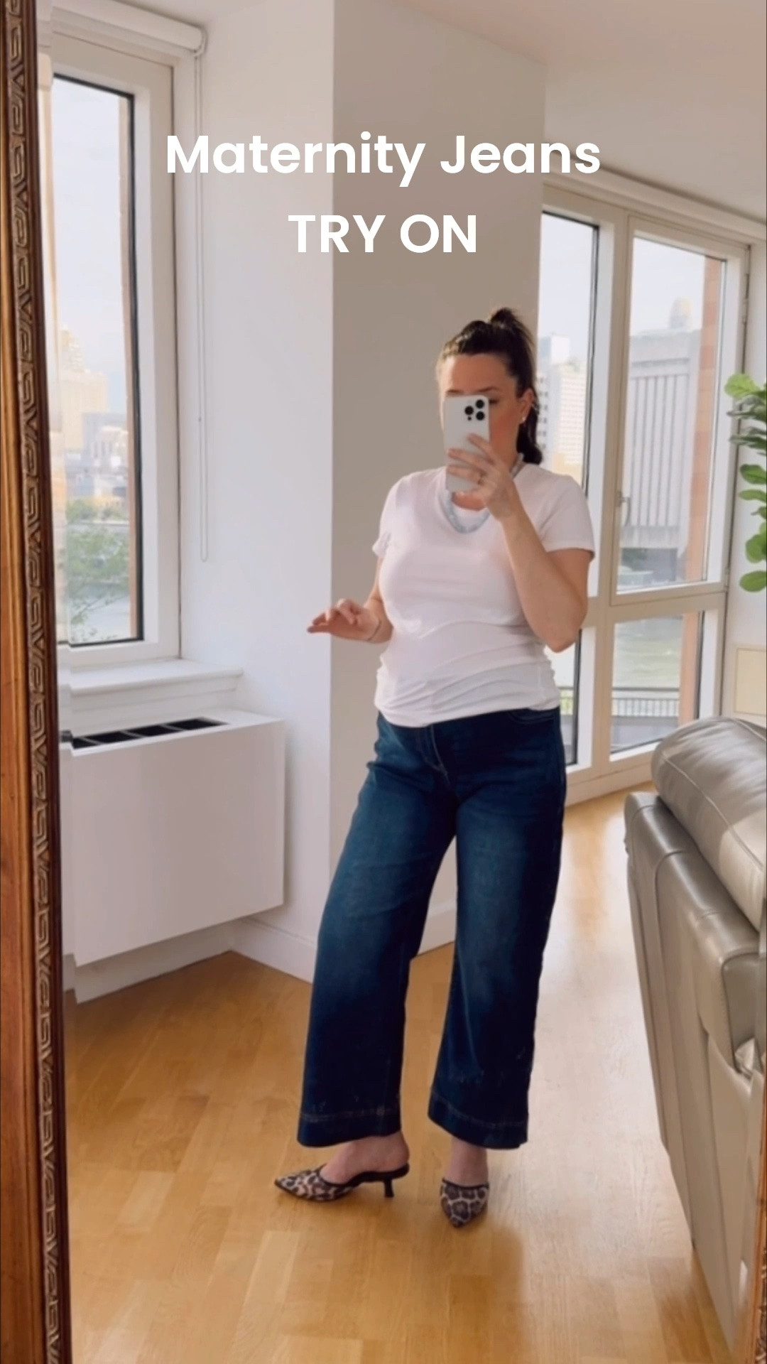 Dark Wash Jeans in S
Medium Wash in 27 Short

Maternity Jeans 🤎

#LTKmomlife #LTKBump