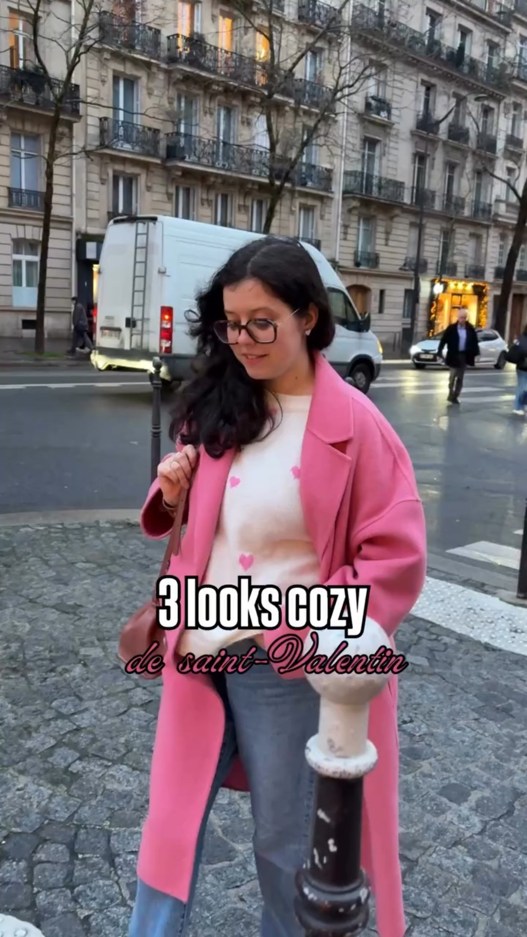 3 looks cozy pour la Saint-Valentin 💕

Parce que la Saint-Valentin, ce n’est pas forcément un dîner en amoureux.
Ça peut aussi être un moment entre copines, une soirée tranquille ou juste l’envie de marquer le coup sans sacrifier le confort.
Je te propose ici 3 idées de looks cozy, faciles à porter, mais avec ce petit détail qui fait “Saint-Valentin”.
Sur le blog, je te détaille chaque tenue et pourquoi j’ai choisi ces pièces.

👉 Si tu veux les explications complètes, commente “SaintValentin” et je t’envoie l’article

#LTKdatenight #LTKspring #LTKFashionMonth