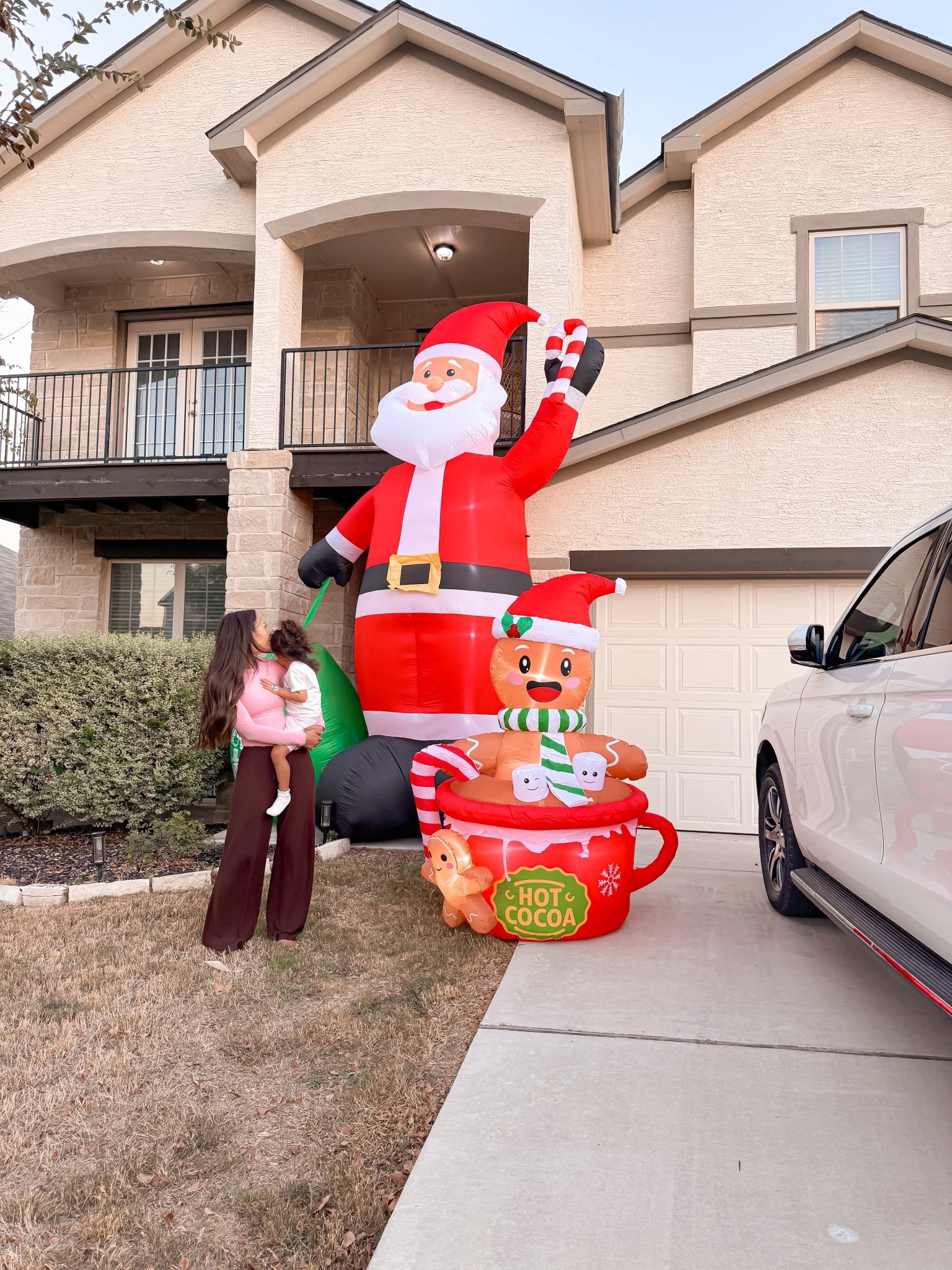 Christmas Inflatables 🌲✨

#LTKSeasonal