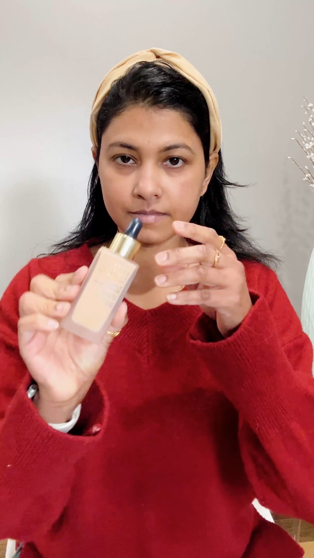 Transition Incoming..
used Estee Lauder Skin tint 3N2 wheat

watch my review, swatches & tutorial Colourpop x The GRINCH Collection  💚 😈 🛷 🎄 Swatches and Tutorial
https://youtu.be/SsJO-DciKTM
YT @ pamdsouza )

#LTKGiftGuide #LTKBeauty #LTKHoliday