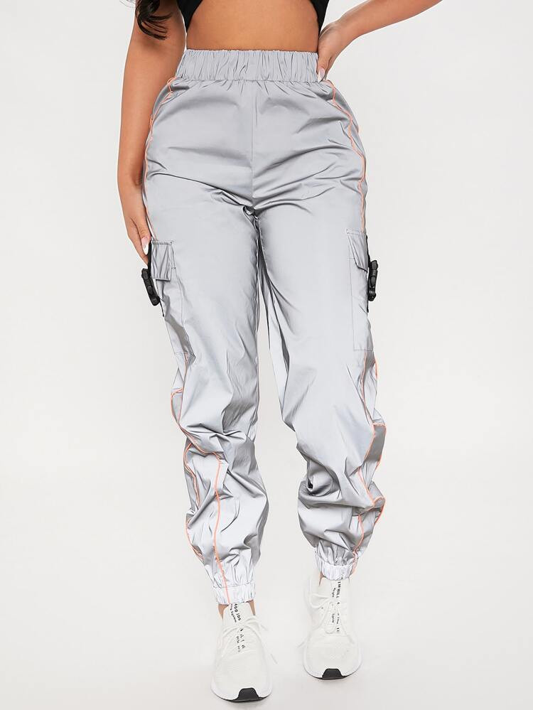 SHEIN PETITE Contrast Piping Flap Pocket Buckle Cargo Pants | SHEIN