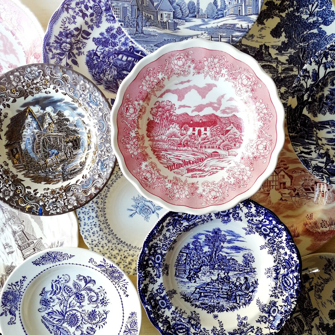 Assiettes CREUSES épaisses, faïence ancienne, manufactures variées, vaisselle dépareillée d... | Etsy (US)