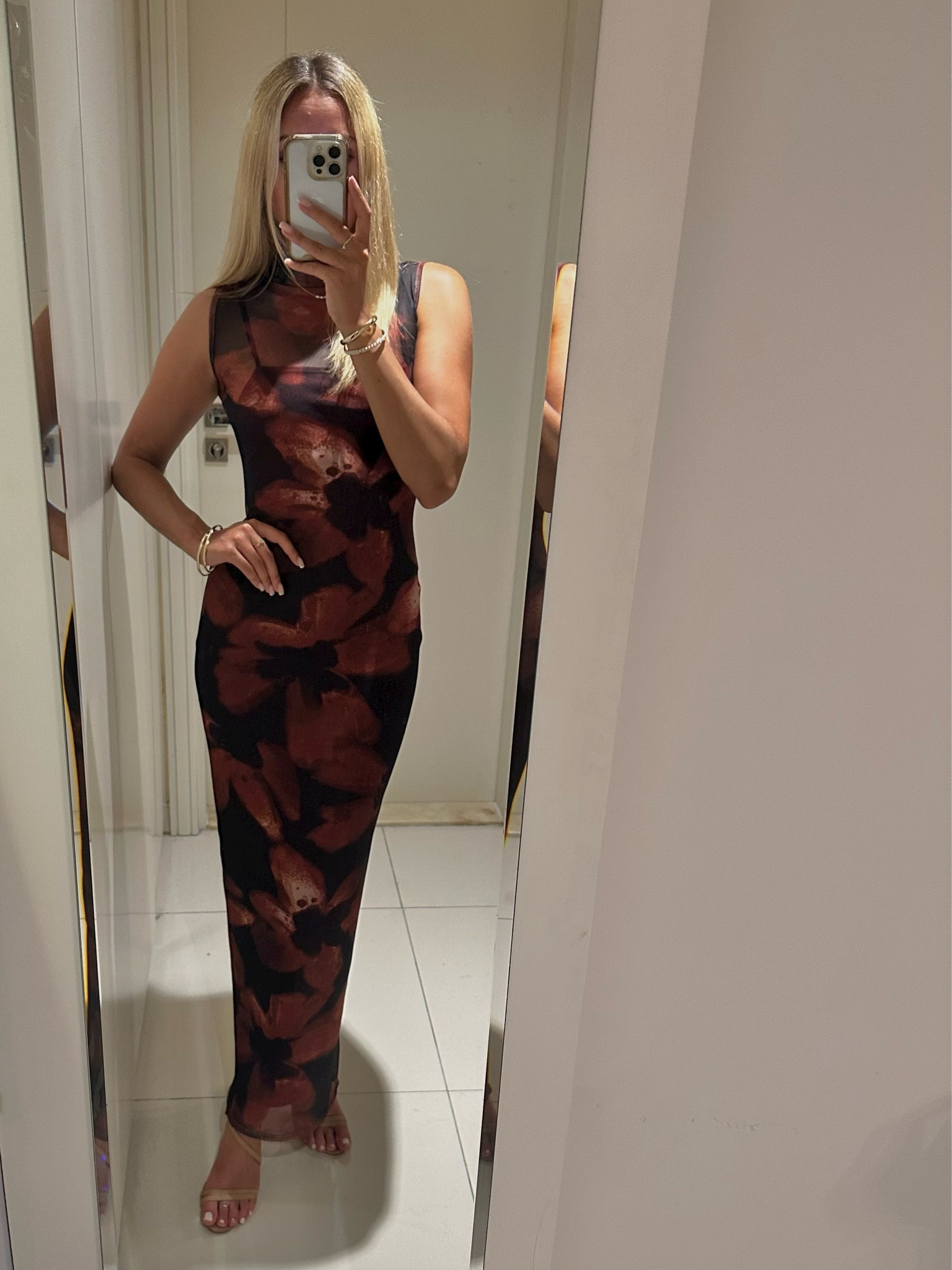 Dubai evening look 1 🌺 

#PLT 

#LTKsummer #LTKtravel #LTKeurope