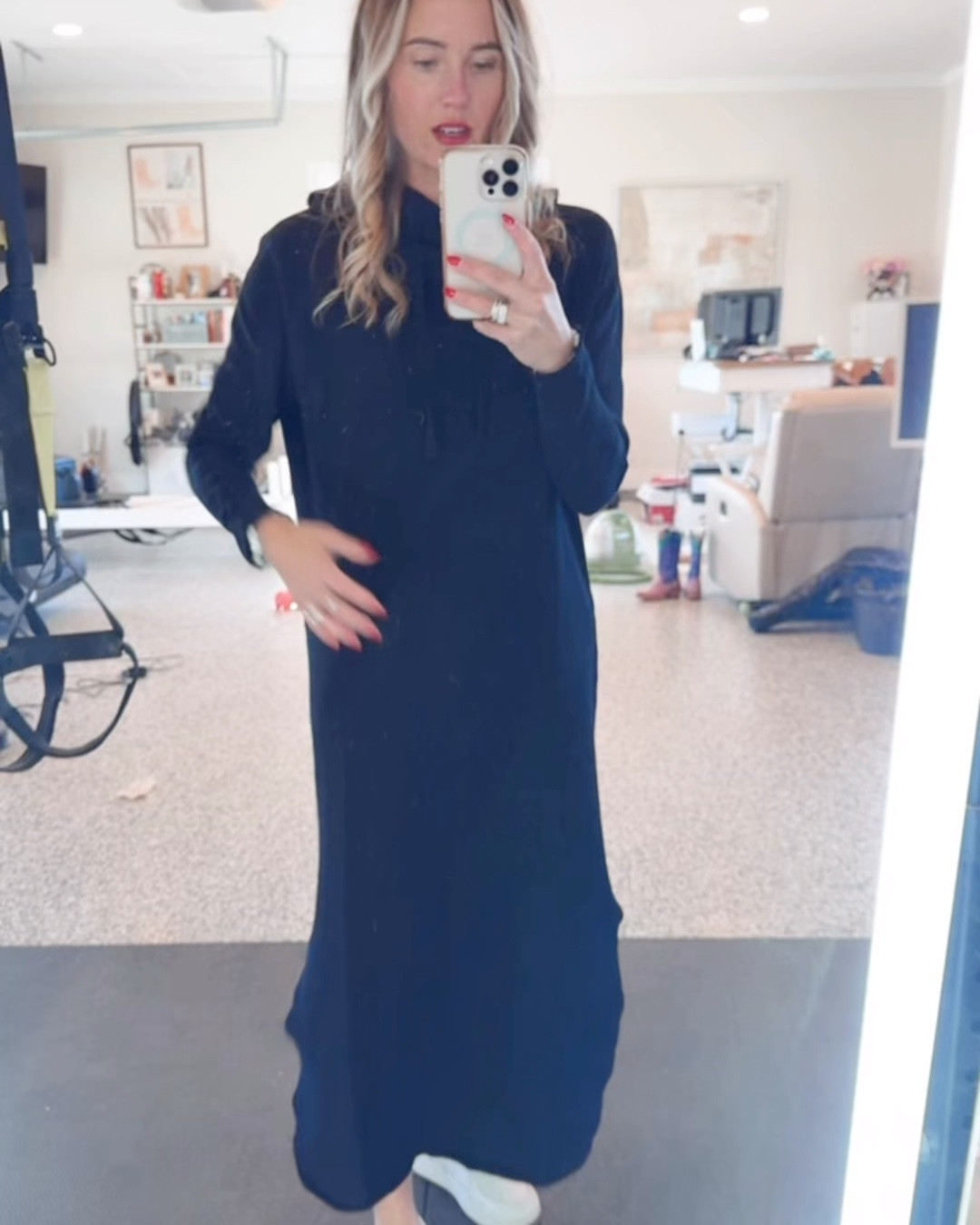 I need this dress in EVERY color! So comfortable AND versatile! Wearing the XS. Can pair with jackets, booties- dress it up or down. Perfect for the airport too! 

#LTKWorkwear #LTKTravel