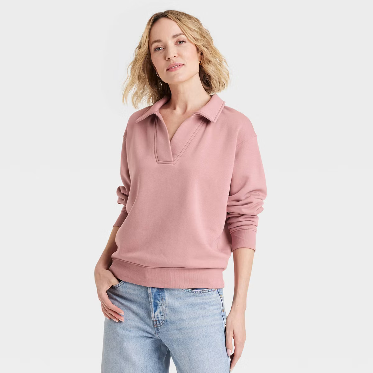Women's Leisure Studio Pullover Sweatshirt - Universal Thread™ | Target