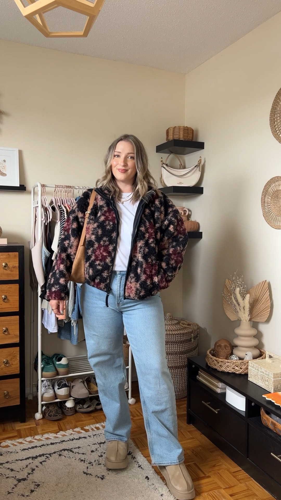 Cozy fall outfit! Code AFLTK for extra 25% off! Wearing my usual size L in the sherpa jacket & white tee, and 32 in my all time fave Abercrombie jeans! Could have done a 31, but I prefer a looser fit for comfort. Ugg tazz are so comfy, I’m usually a 9.5-10 and wear a 10

#LTKjeans #LTKmidsize #LTKsale