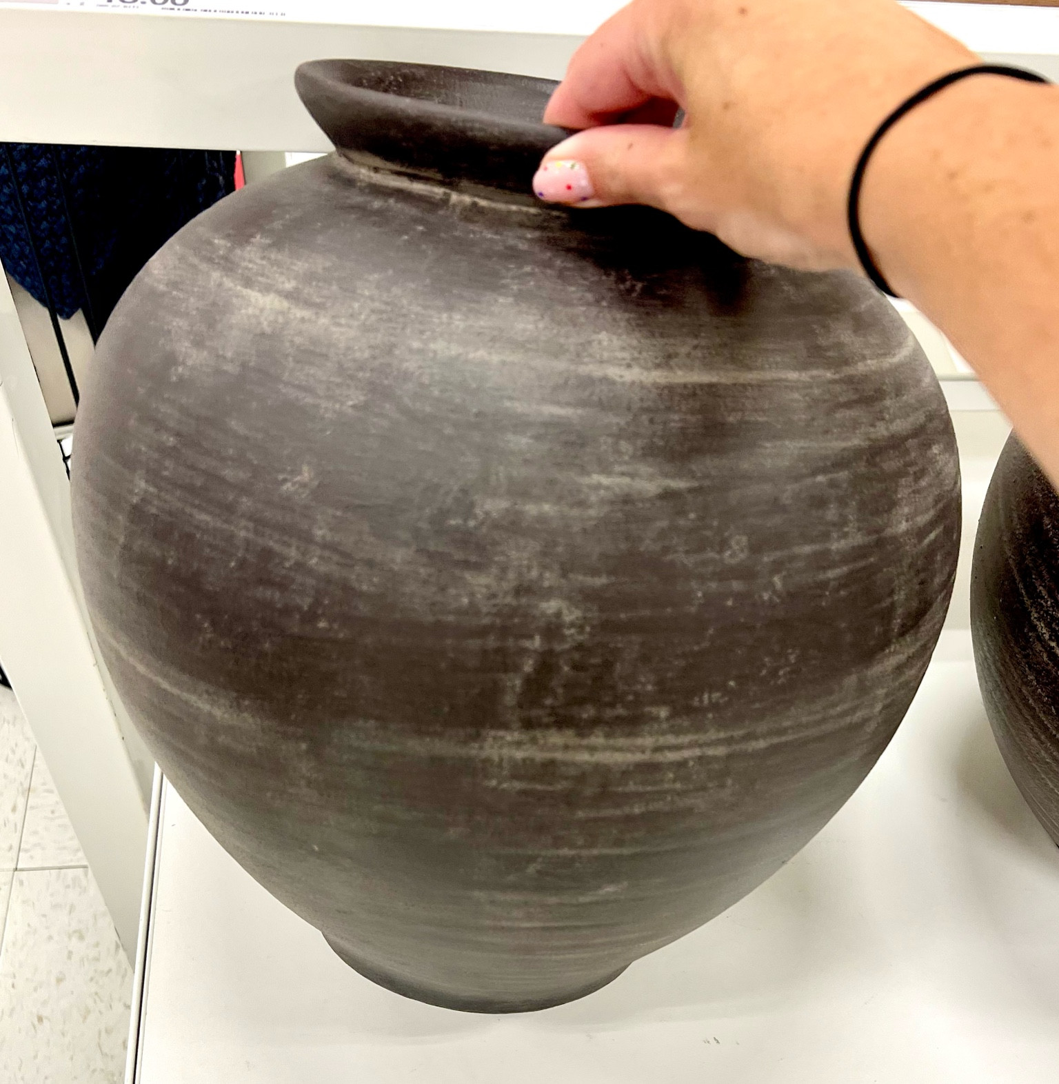 Large ceramic vase 




#LTKSeasonal #LTKHome