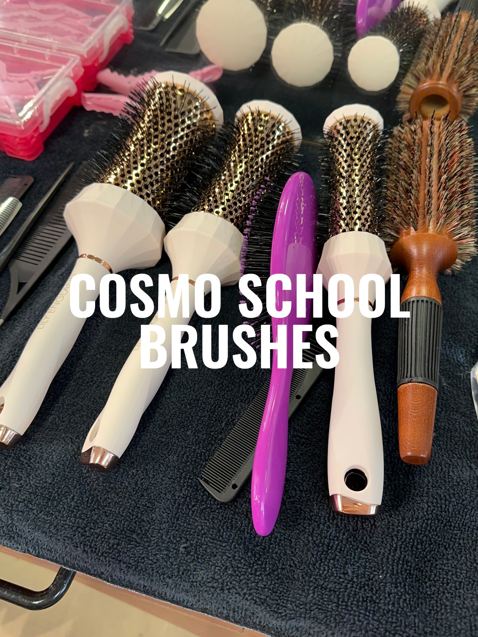 Cosmetology school brushes 🎀
