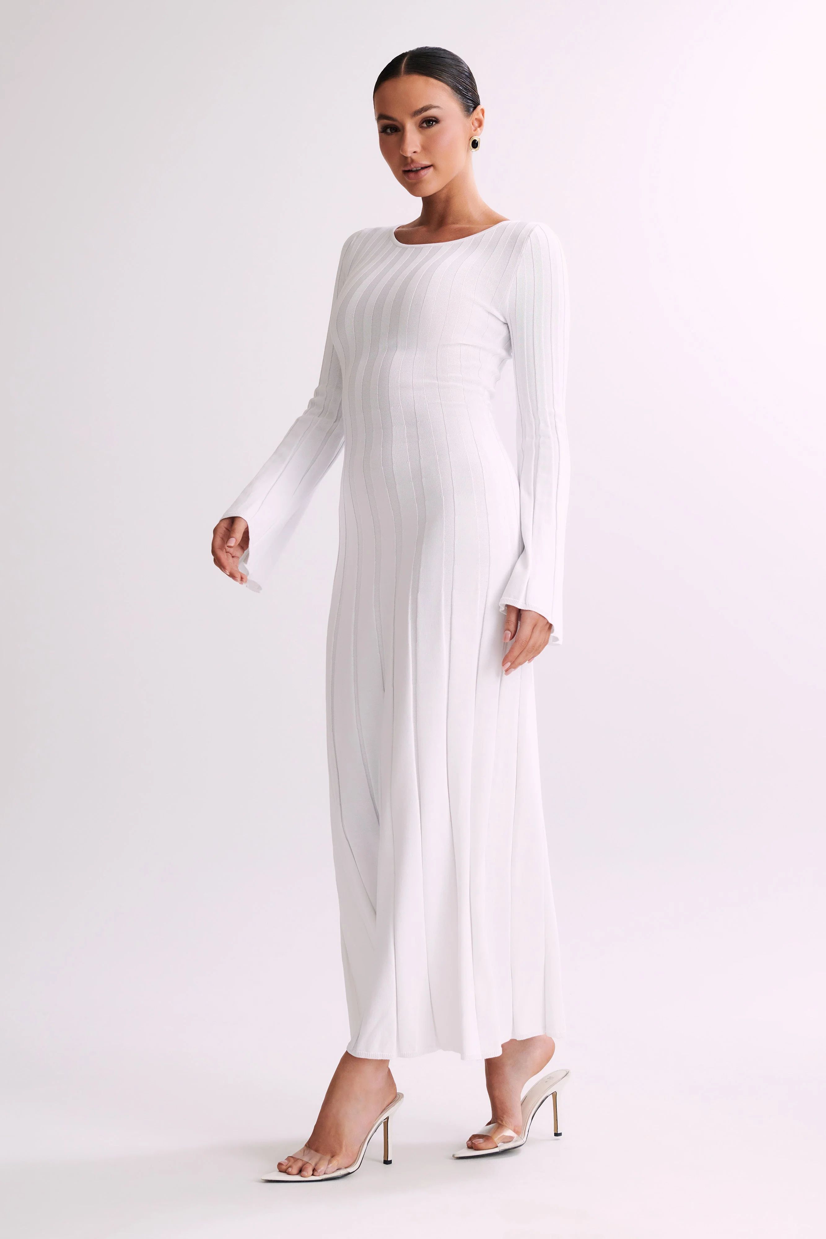 Mabel Long Sleeve Knit Maxi Dress - White | MESHKI US