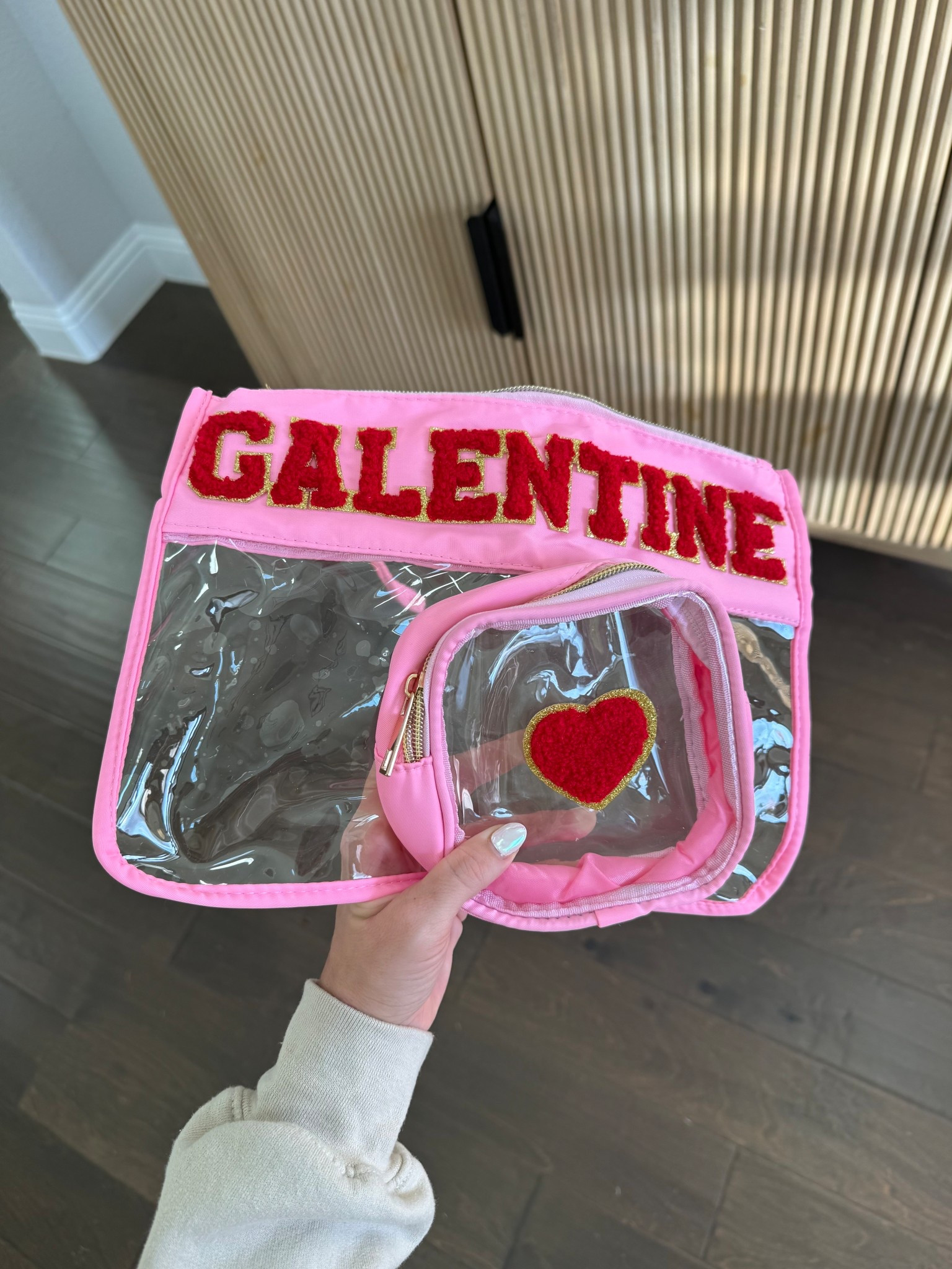 Such a good find for galentines gifts!!

valentines, valentines day, valentines day gift bag, valentines bags, make up bags, galentines, valentines day gifts, kids valentines, mallory lee richardson 

 

#LTKSeasonal #LTKFindsUnder50 #LTKFindsUnder100