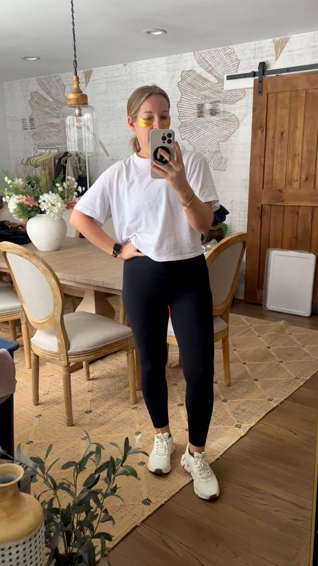 My workout fit for today! Sooooo comfy. Wearing some of favorite pieces! All mediums. @abercrombie @Fabletics 

#LTKfitnessgoals #LTKActive #LTKOver40