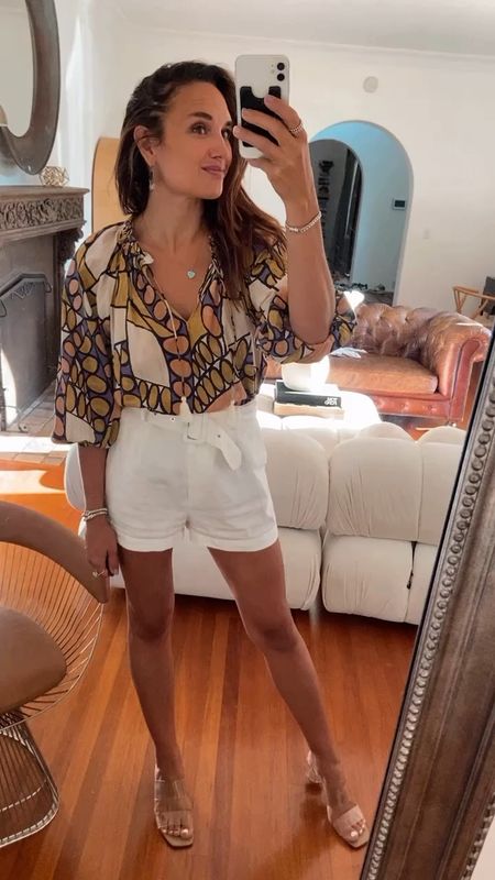 Cleobella top in smal
I get so many compliments on it!
Shorts sz small old ! 
Clear mules 
Summer outfit 