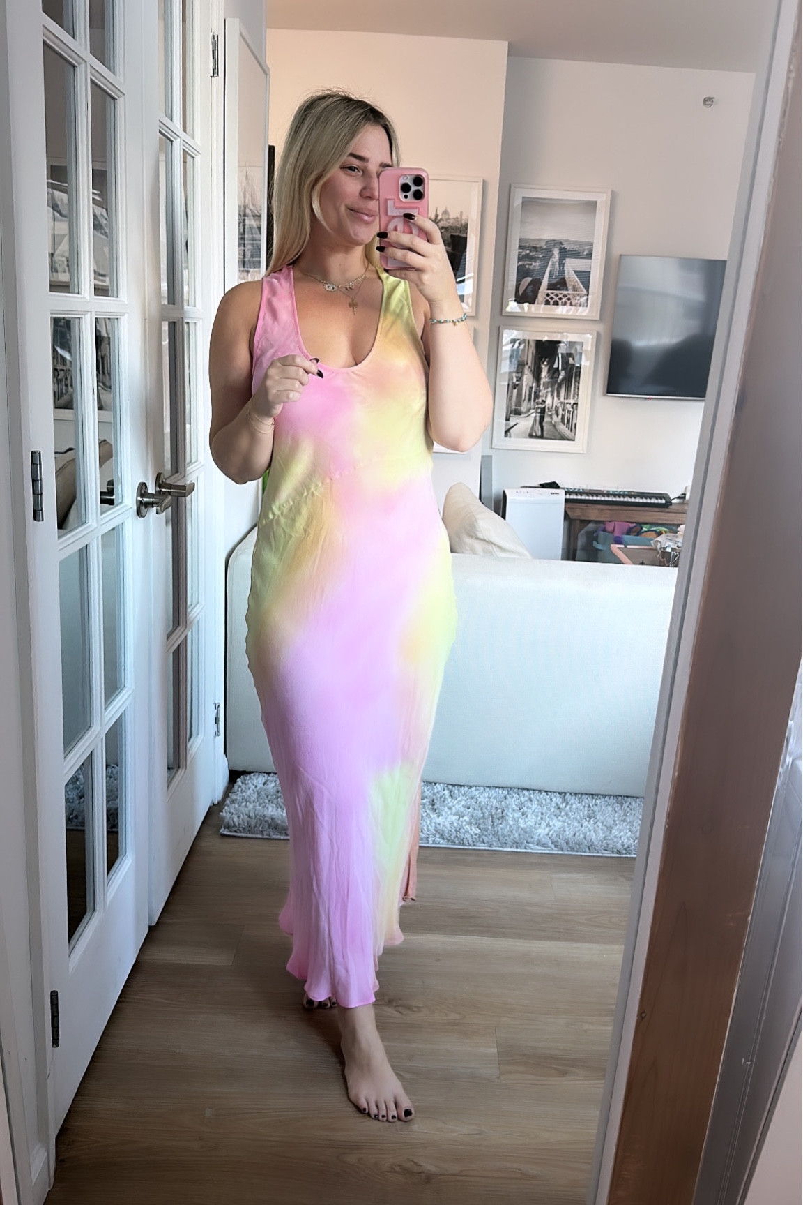 These colors are my dream!!!!! 

#LTKHoliday #LTKGiftGuide #LTKtravel