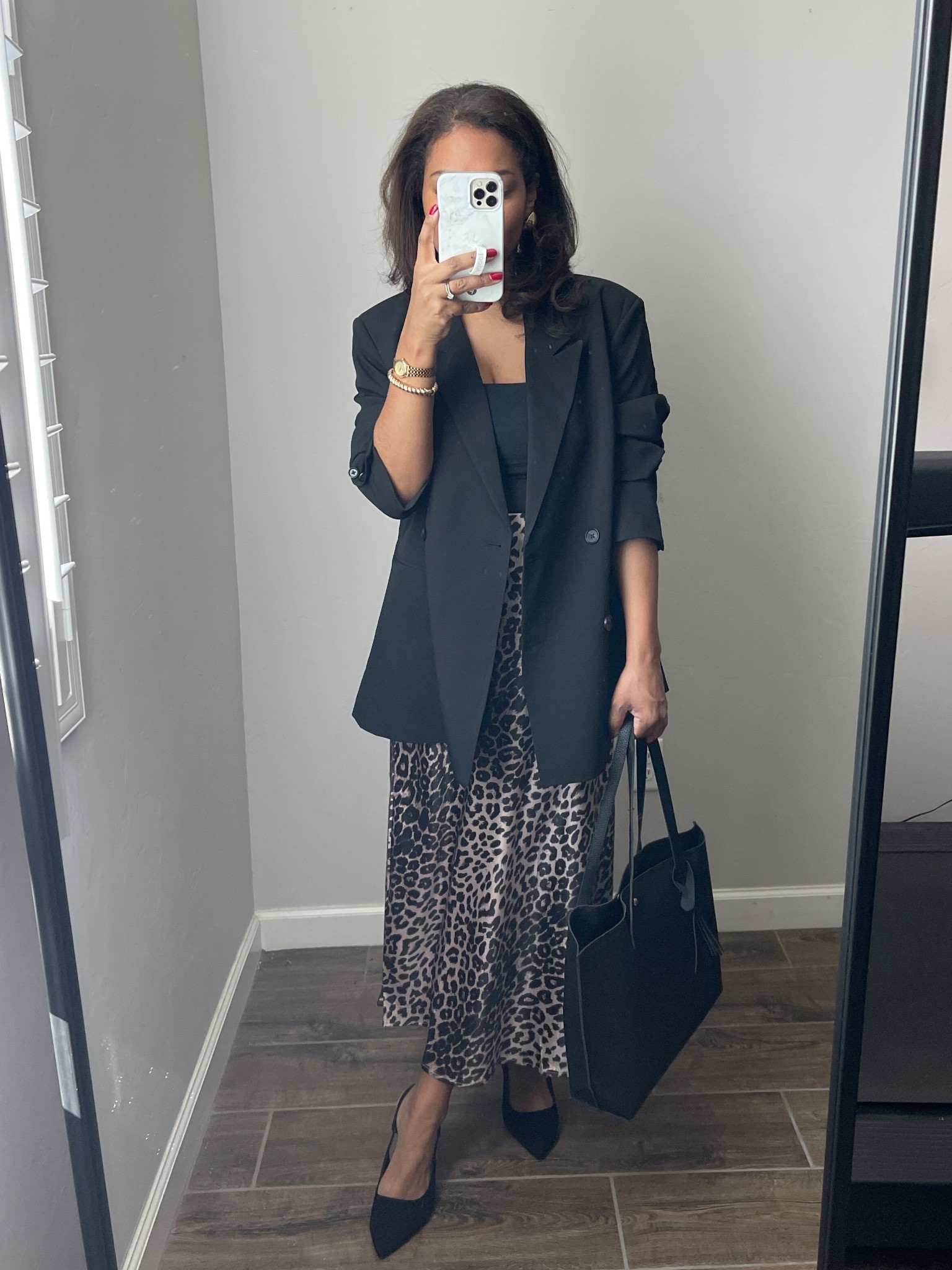 Todays OOTD! Skirt is a small and blazer is a size medium 

#LTKFindsUnder50 #LTKFindsUnder100 #LTKStyleTip