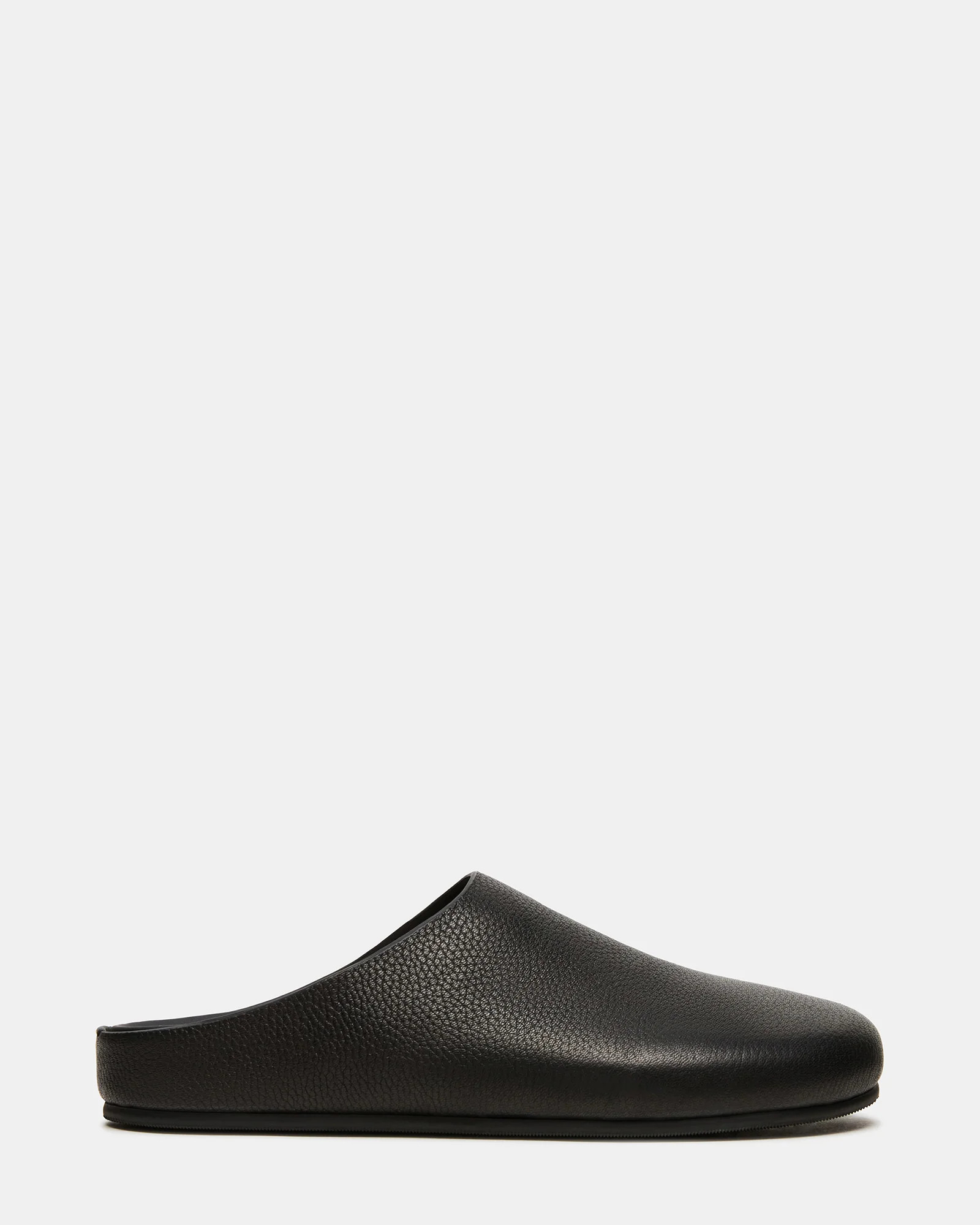 FERN Black Leather Mule Slip-On Round-Toe Women's Flat | Steve Madden (US)