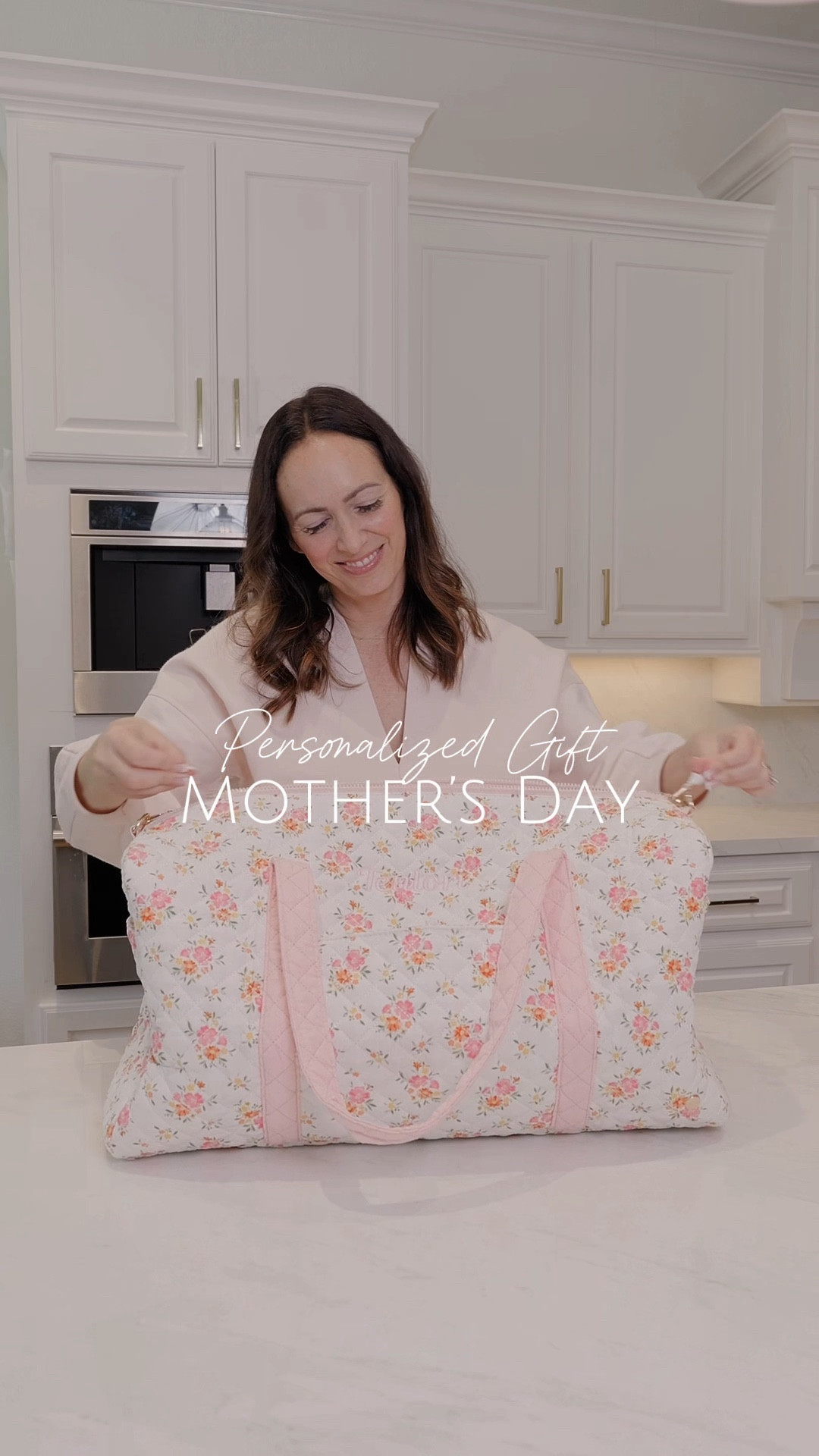 The cutest carryall bag for all things MOM 🌸 

Gift idea
Mother’s Day
Personalized

#ad
#homewetbar

#LTKTravel #LTKMothersDay #LTKmomlife