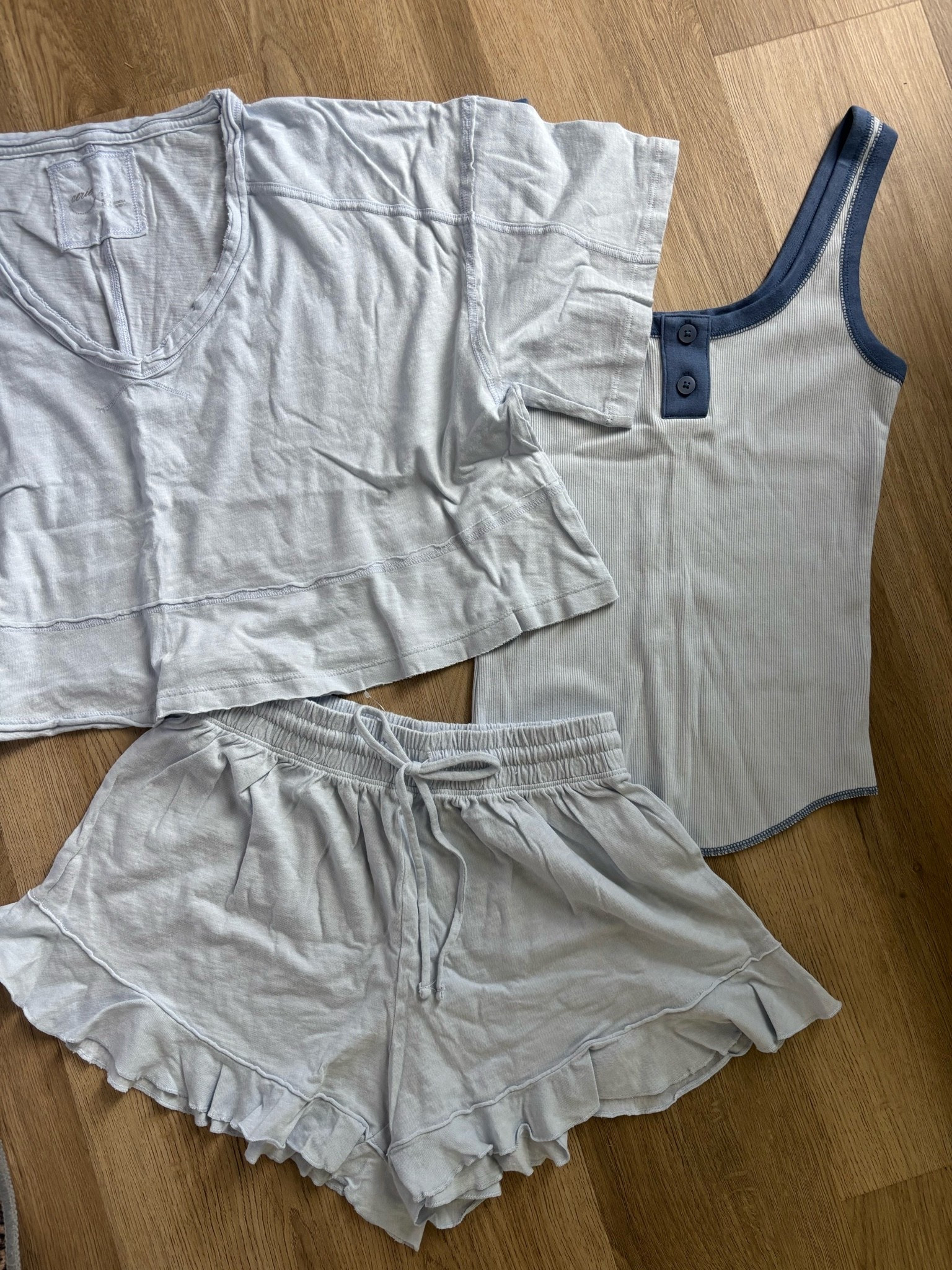 Forgot to share this cutie little aerie set I ordered last week! You know boy mom me couldn’t pass up an aerie baby blue set! I also have the sweatpants in xs short!

#LTKdayinmylife #LTKootd #LTKmomlife