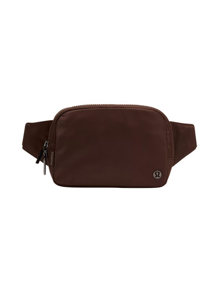Everywhere Belt Bag Large 2L | Men's Bags,Purses,Wallets | lululemon | Lululemon (US)