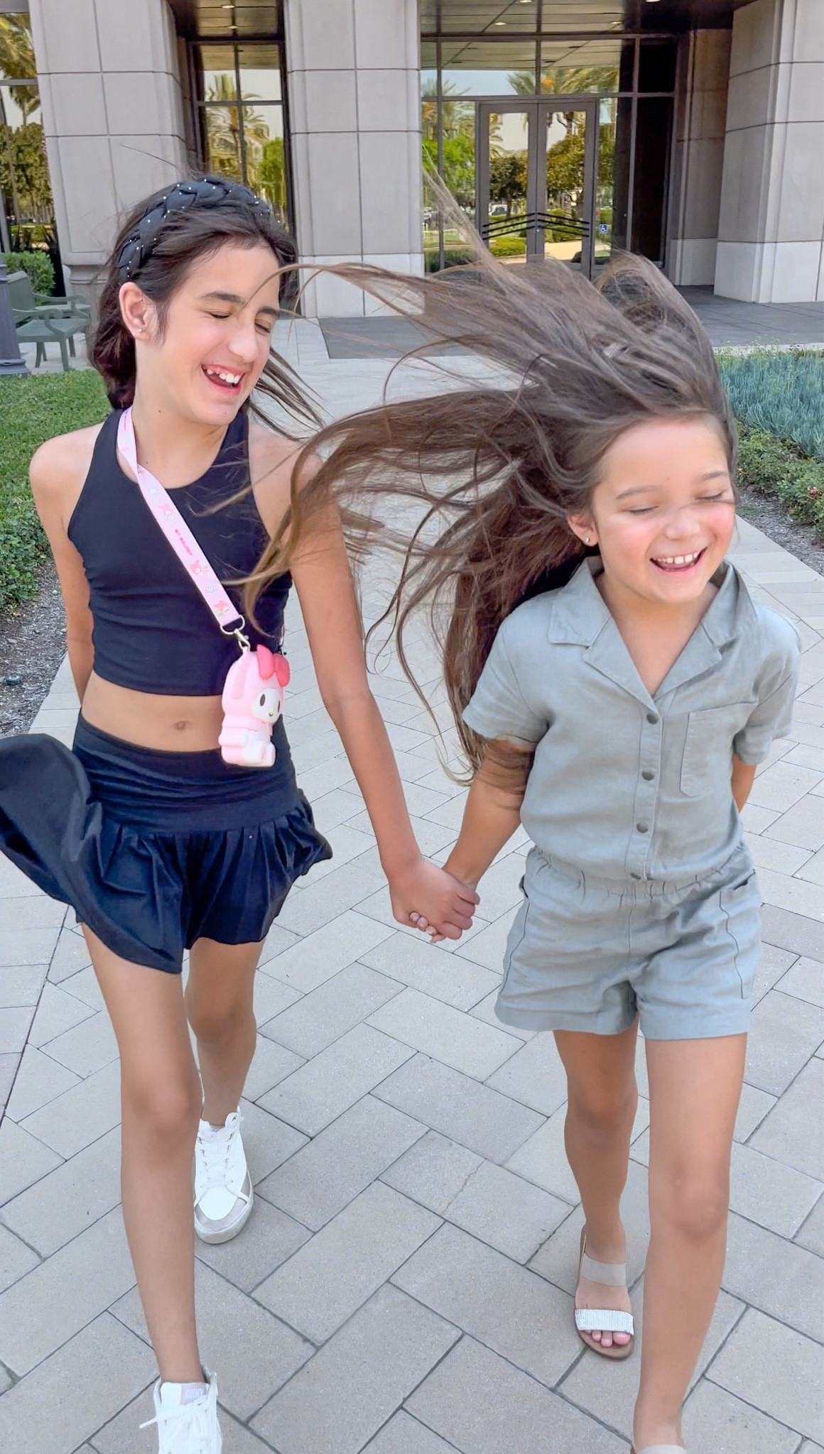 Affordable back to school fashion🖤

#LTKFamily #LTKKids #LTKBacktoSchool