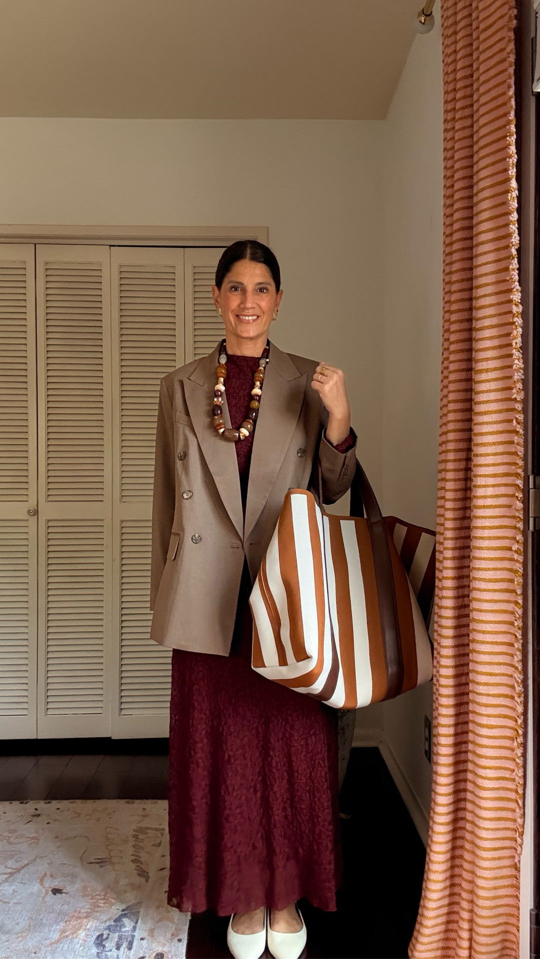 Ready for some Autumn outfits? I felt in love with the color of this blazer. It actually pairs well with any other color. Which is you favorite look? #ootd #fashion 

#LTKSeasonal #LTKOver40 #LTKStyleTip