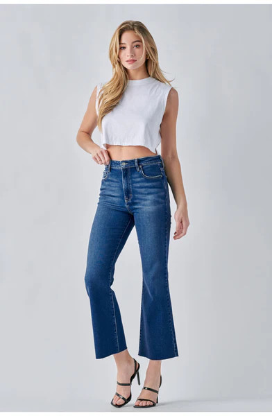 [HAPPI] CLEAN CROPPED FLARE | Hidden Jeans