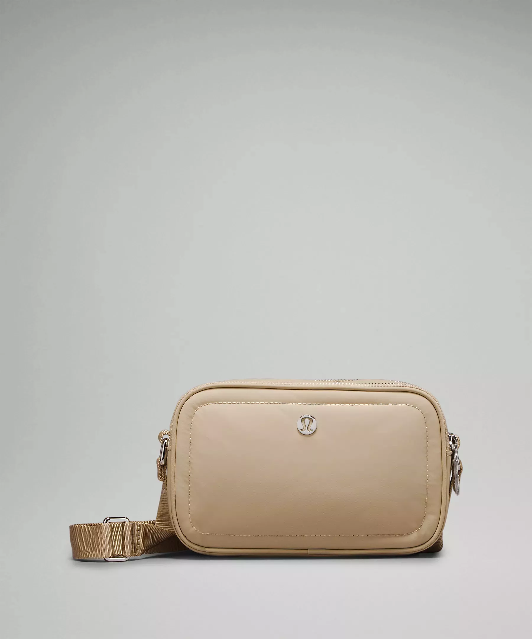 Polly medium camera online bag