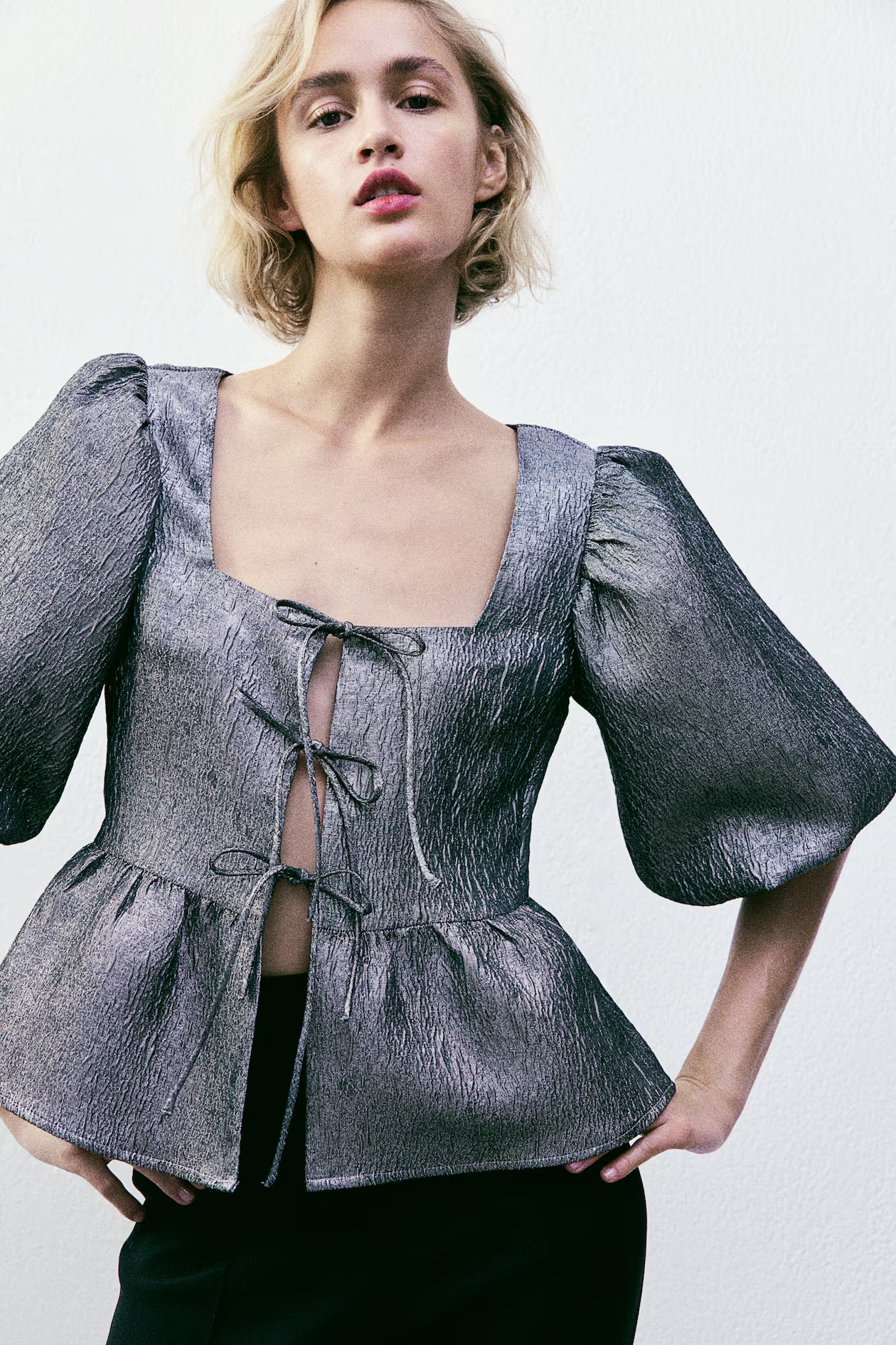 Jacquard-Weave Tie-Front Blouse - Dark gray - Ladies | H&M US | H&M (US + CA)